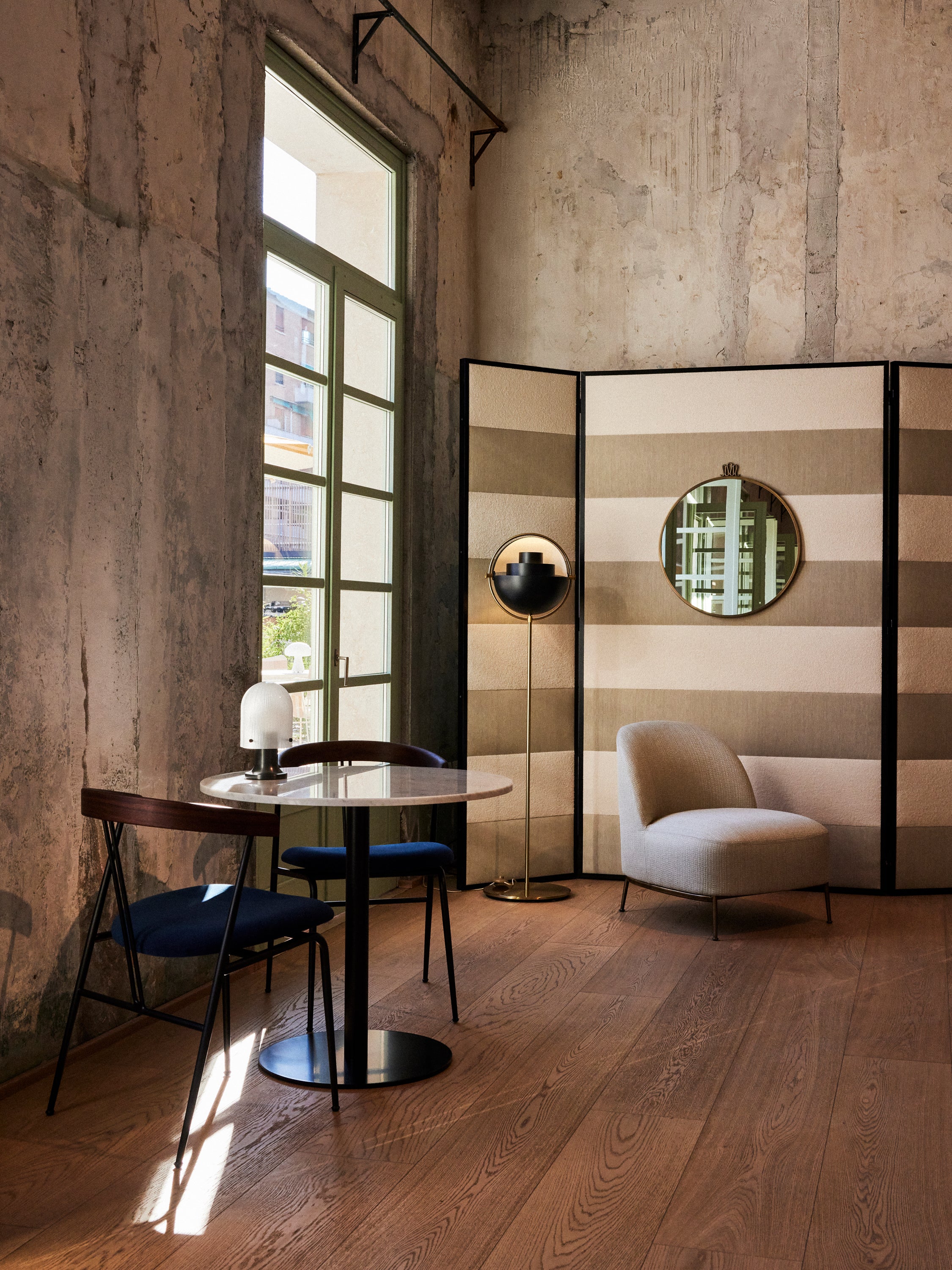 Krzesło tapicerowane VIOLIN drewno dębowe