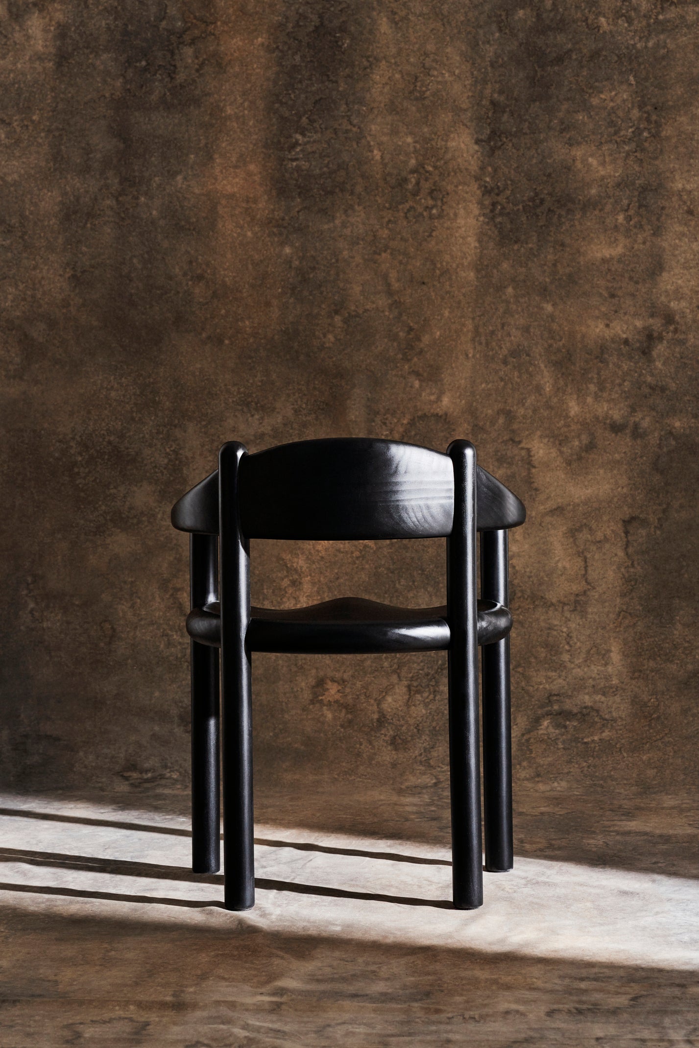 DAUMILLER Armchair with Armrests Black Pine Wood