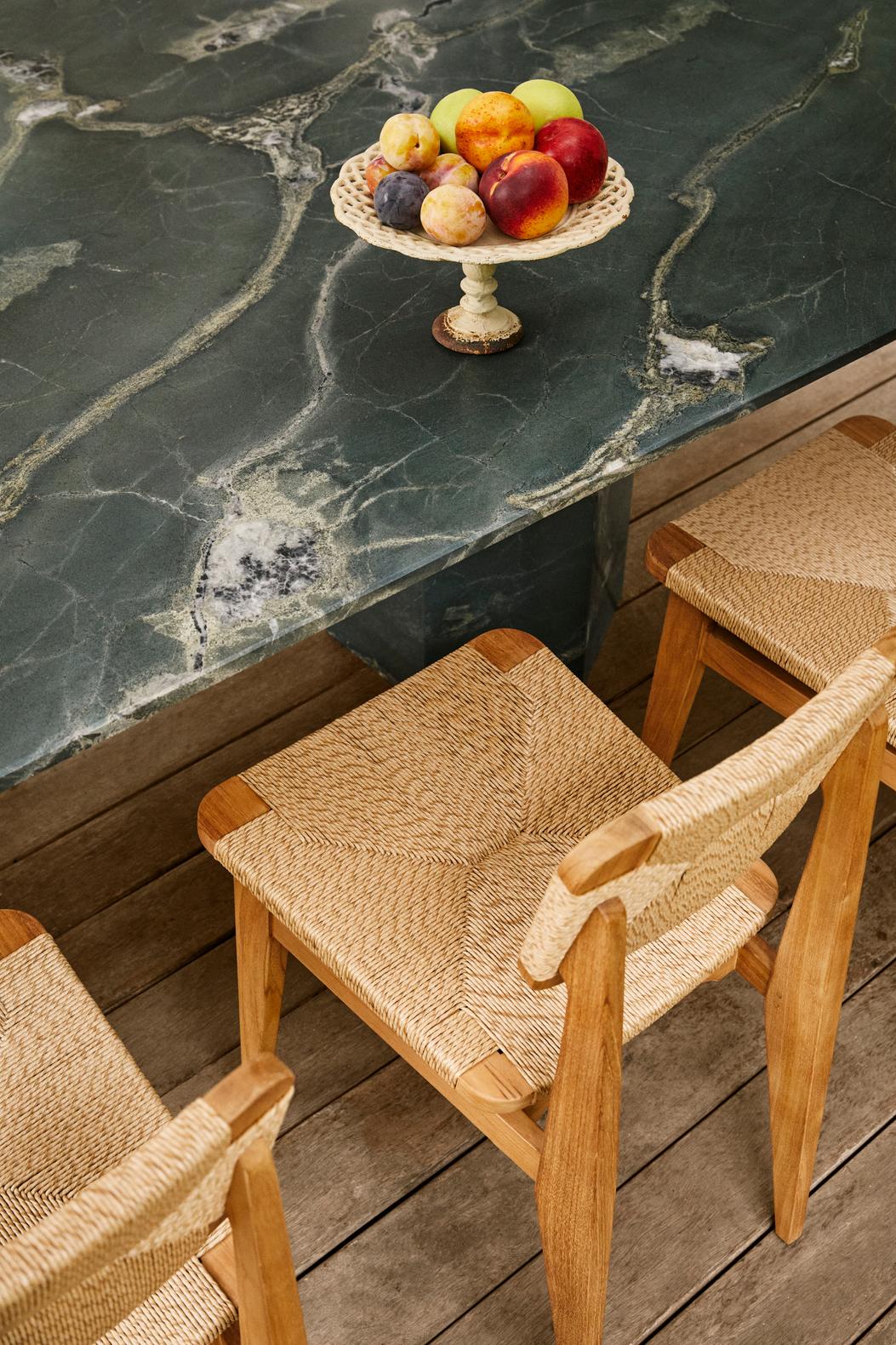 Záhradný stôl EPIC zelený kvarcit