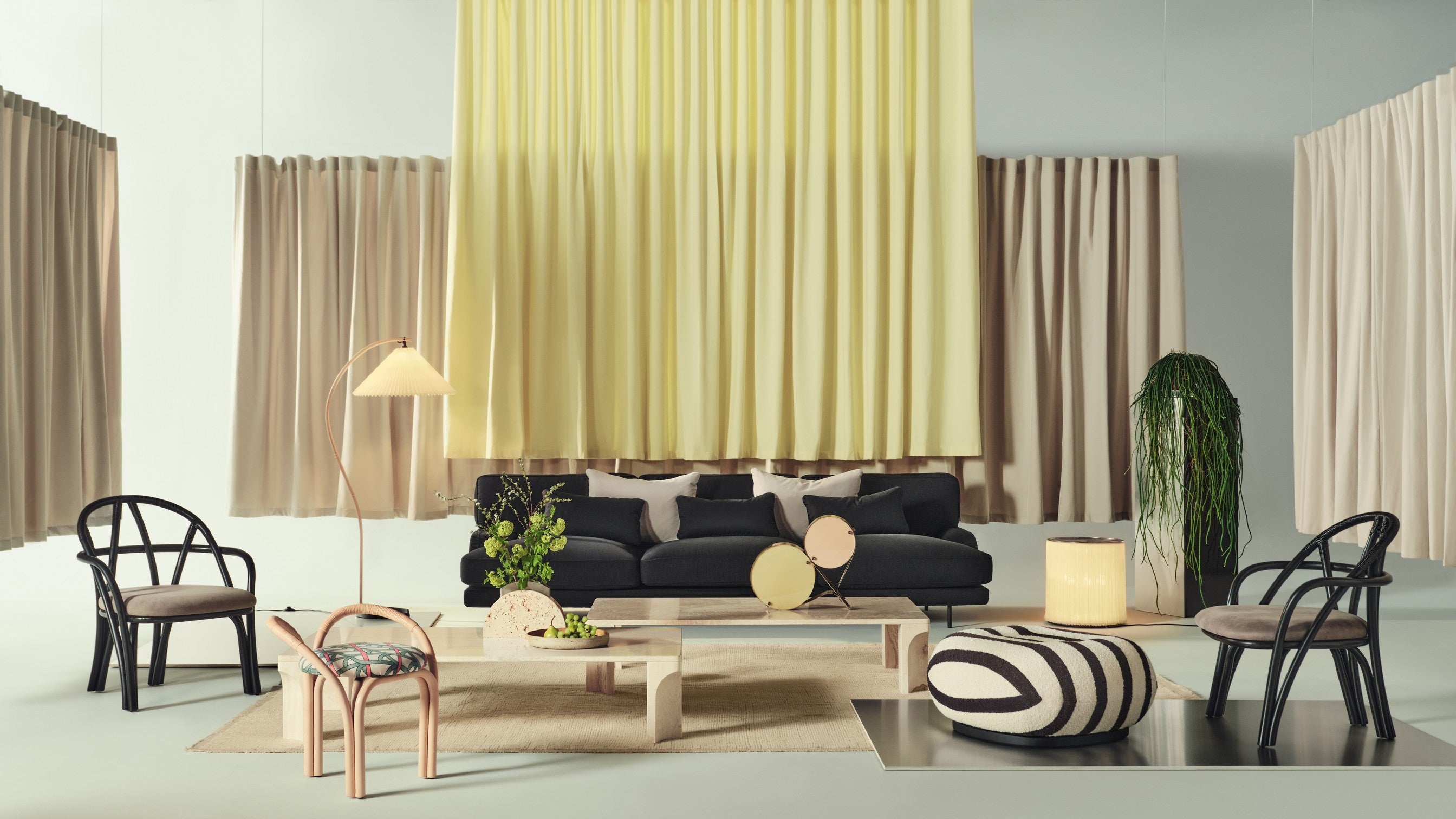 COPPIA cream table lamp with green