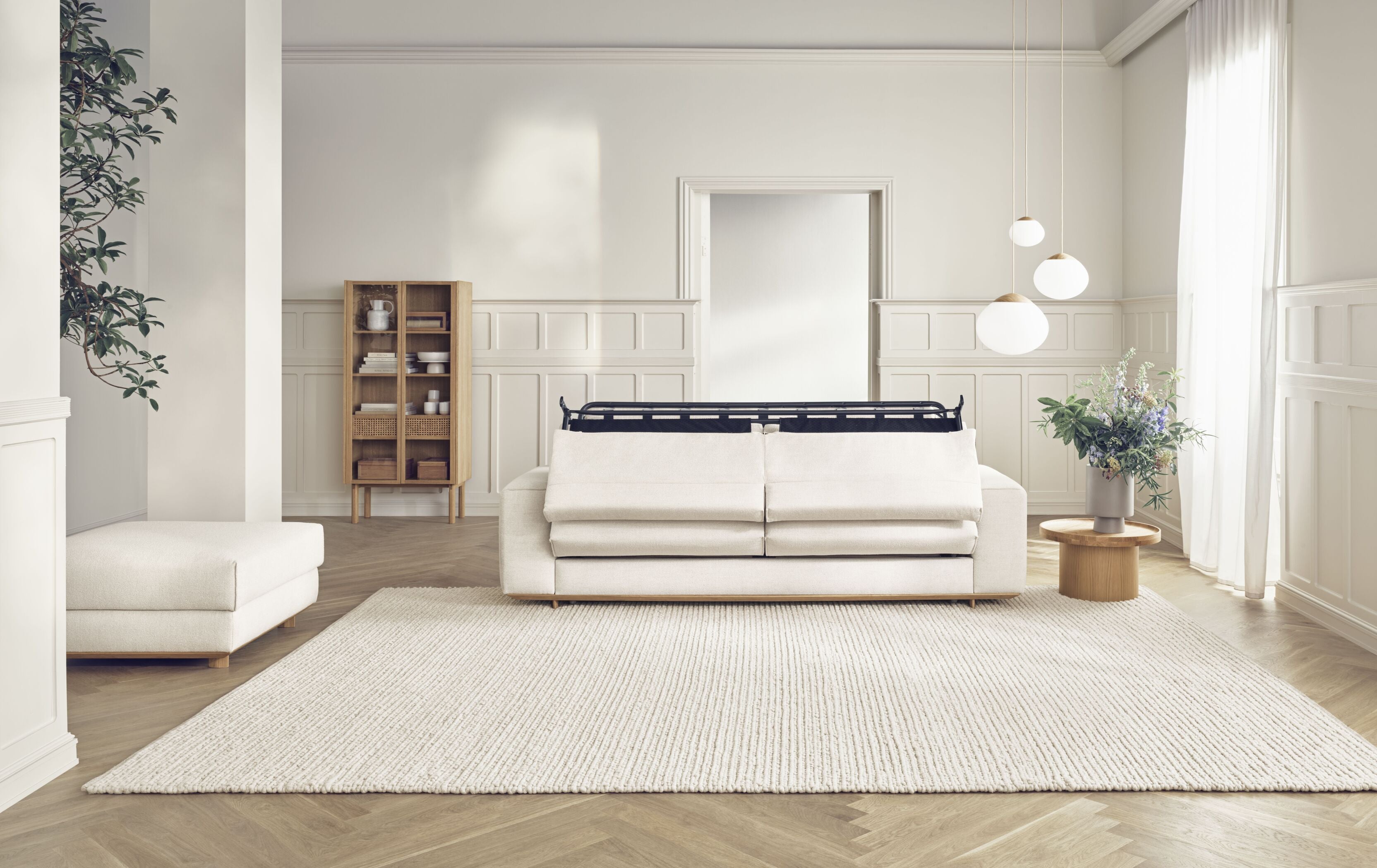 Rozkladacia pohovka pre 3 osoby GEST s dubovou základňou