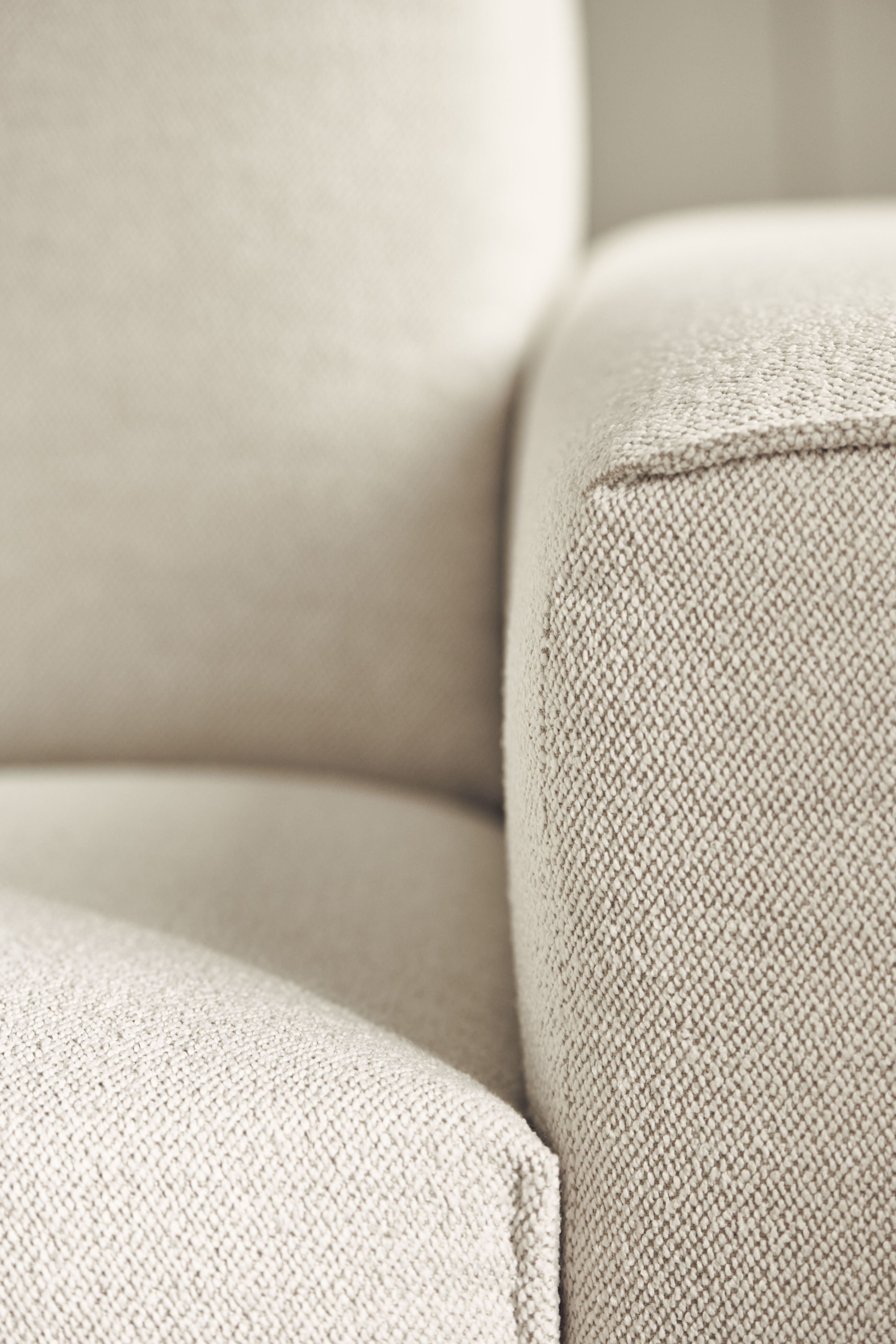 Rozkladacia pohovka pre 3 osoby GEST s podstavou z bieleného dubového dreva