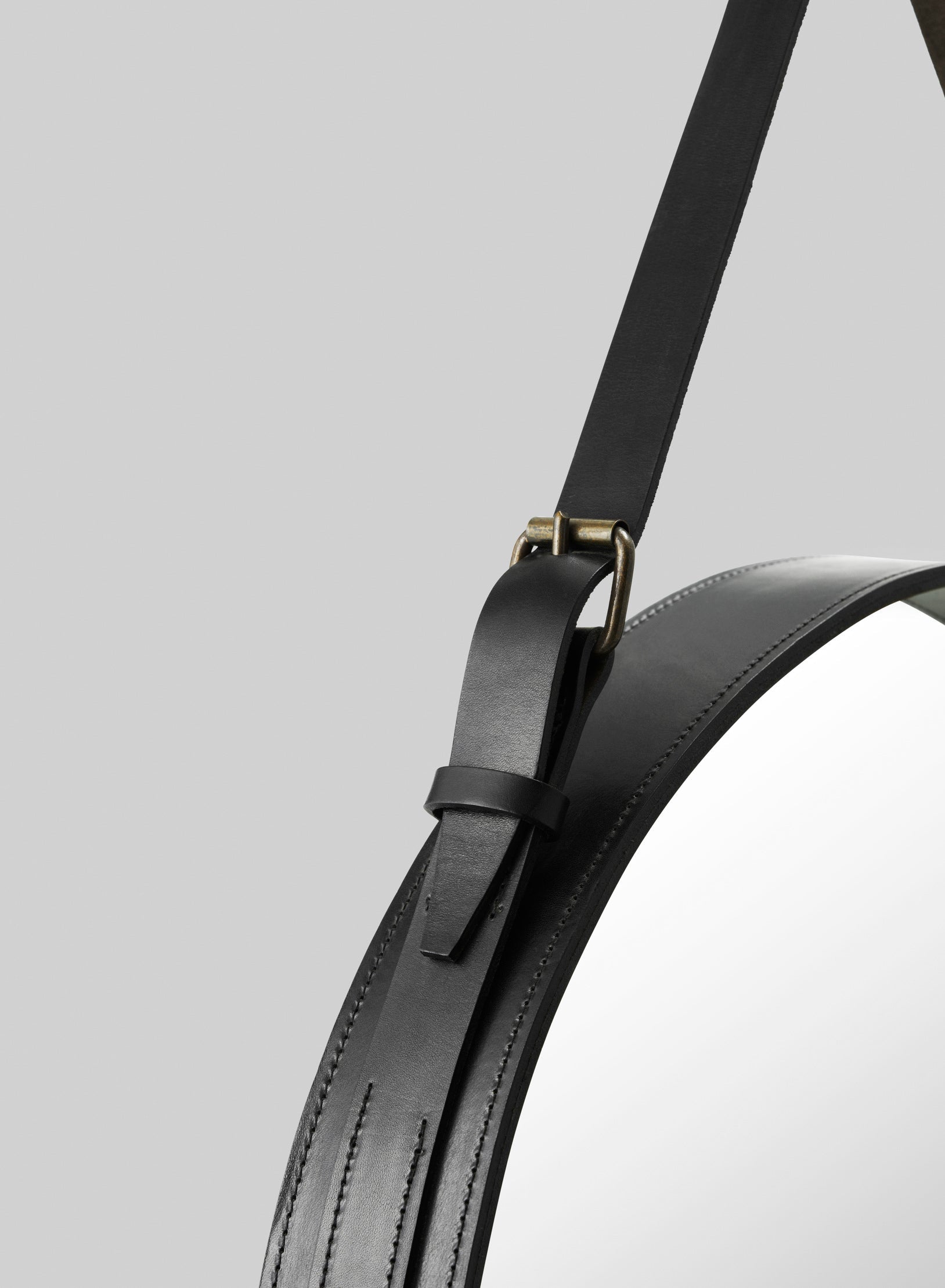 Kruhový luster ADNET čierna koža