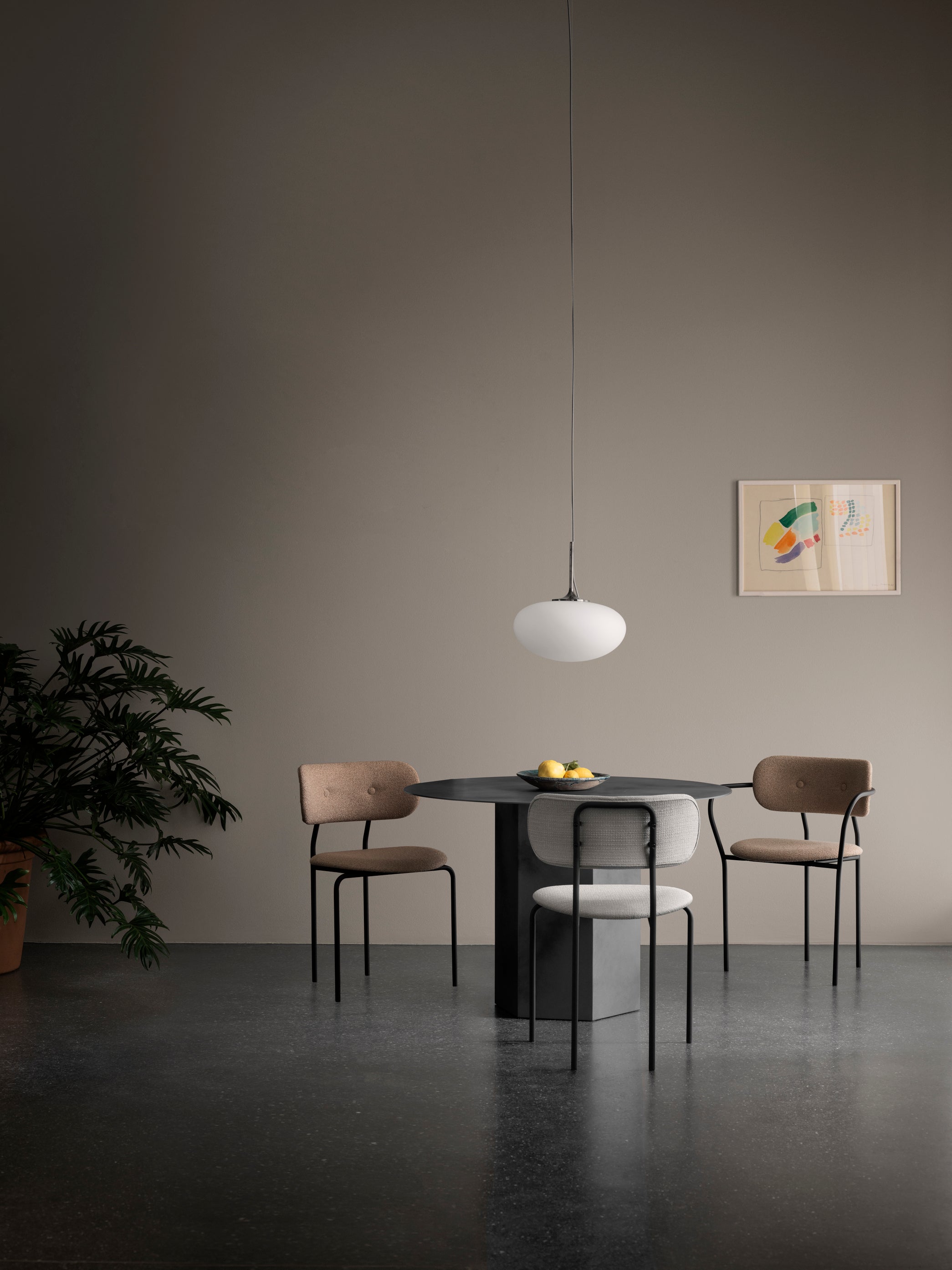 EPIC Round Table Black Steel