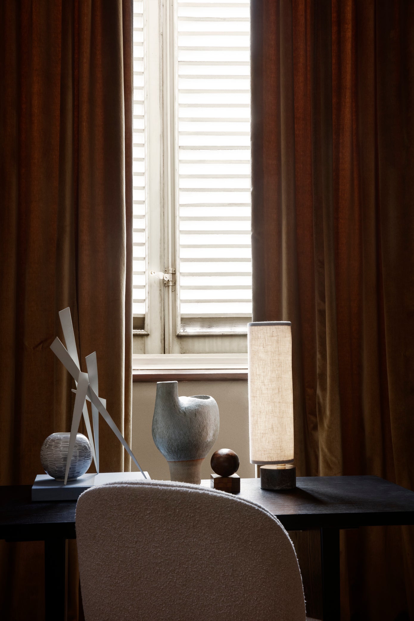 UNBOUND table lamp gray marble