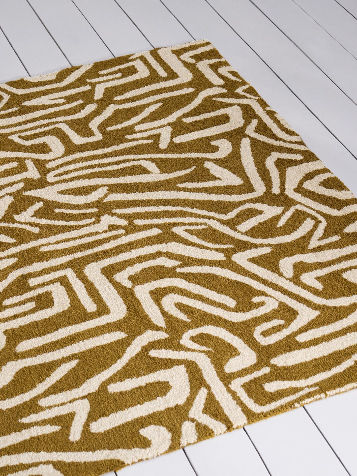 Outdoor rug Melodic Chreen-brown