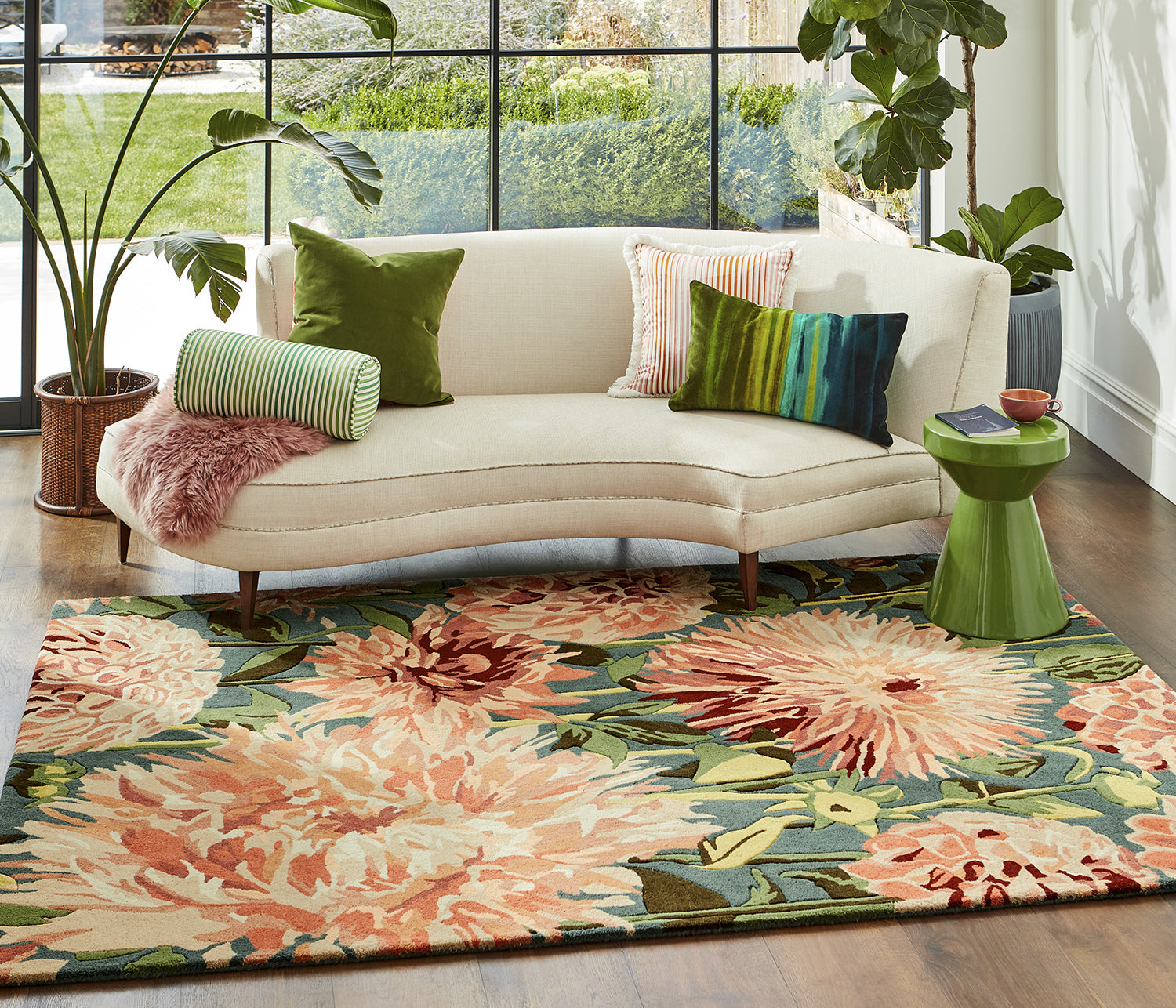 Dahlia Coral Wilderness Orange-green rug