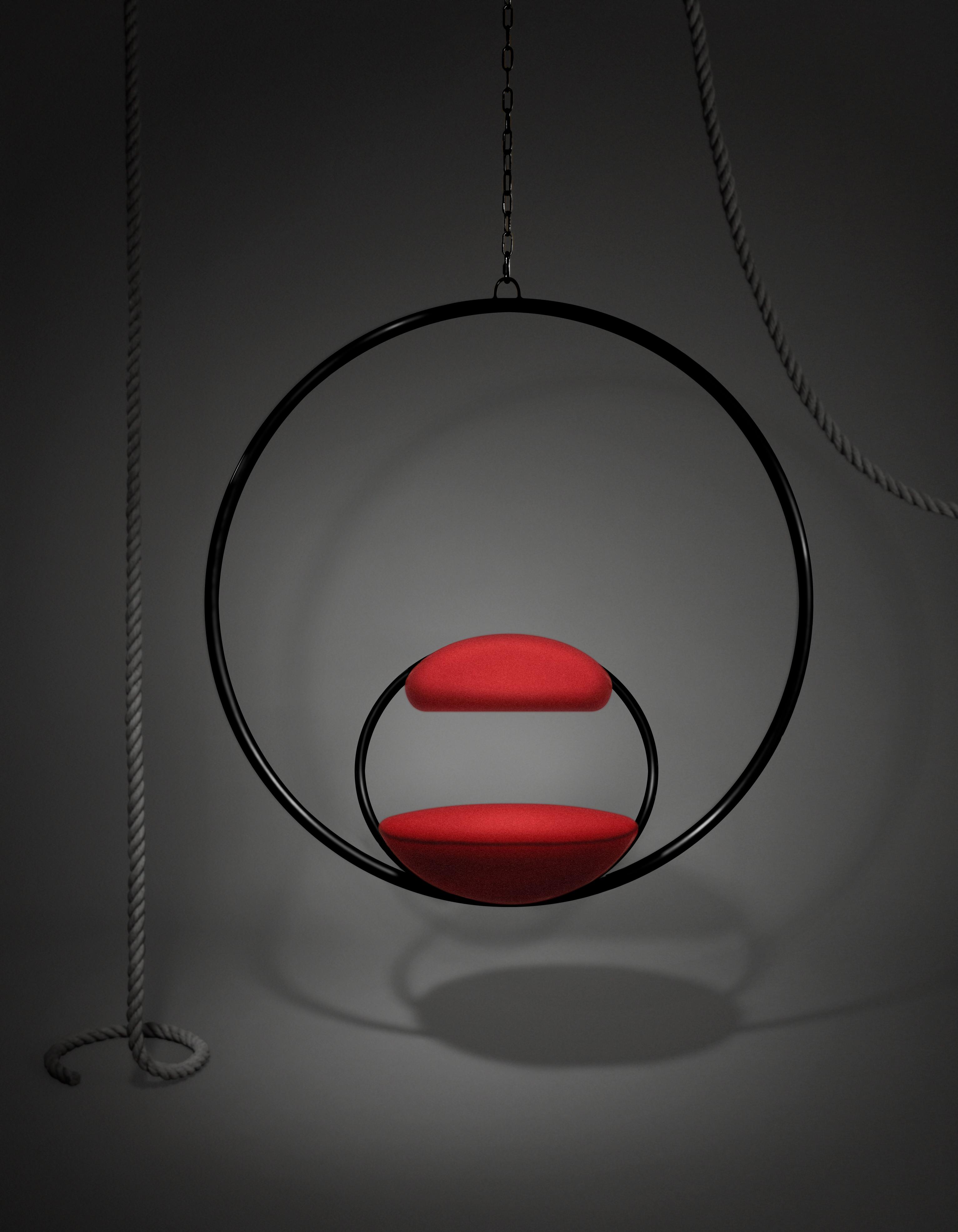 HANGING HOOP červené s čiernym povrchom závesné kreslo