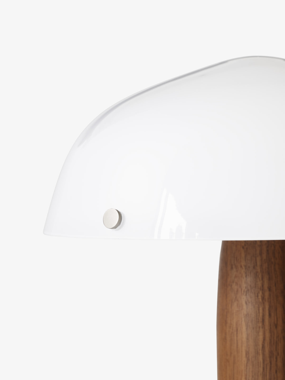 Stolná lampa HERMAN SHY3 opálové sklo s orechovým drevom a krémovým mramorovým podstavcom