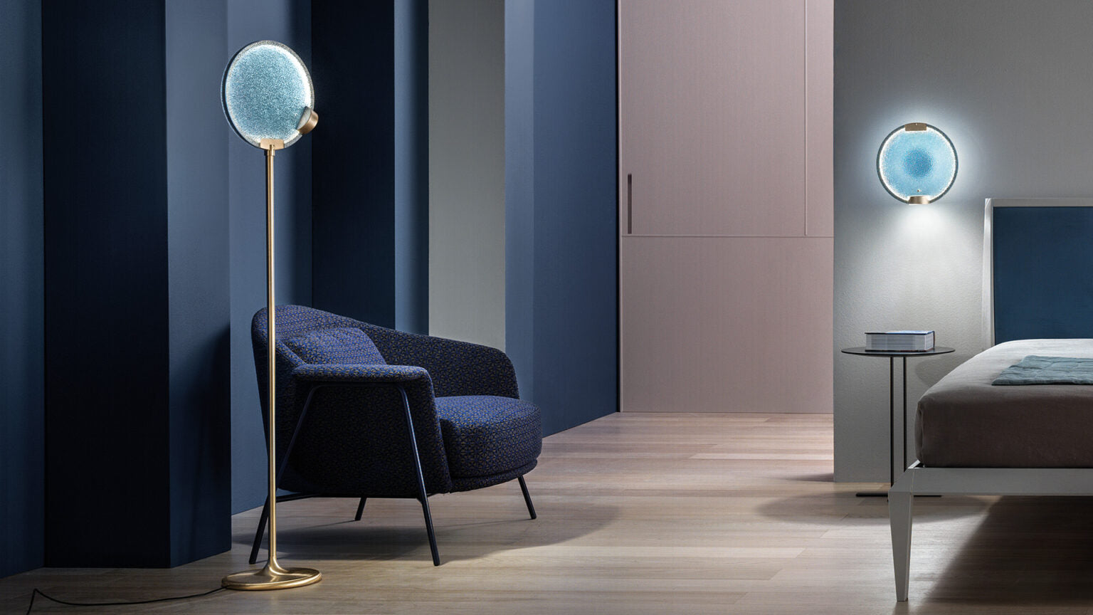 HORO A Wall Lamp in Brushed Brass