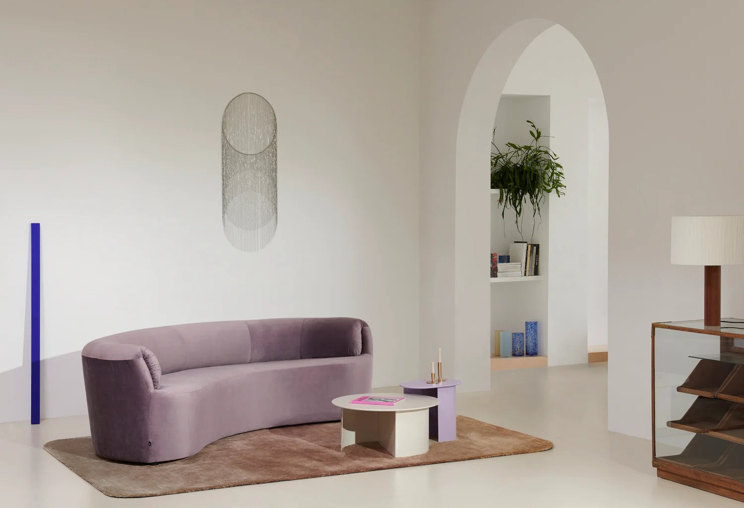 Kávový stolík PLATEAU lososový