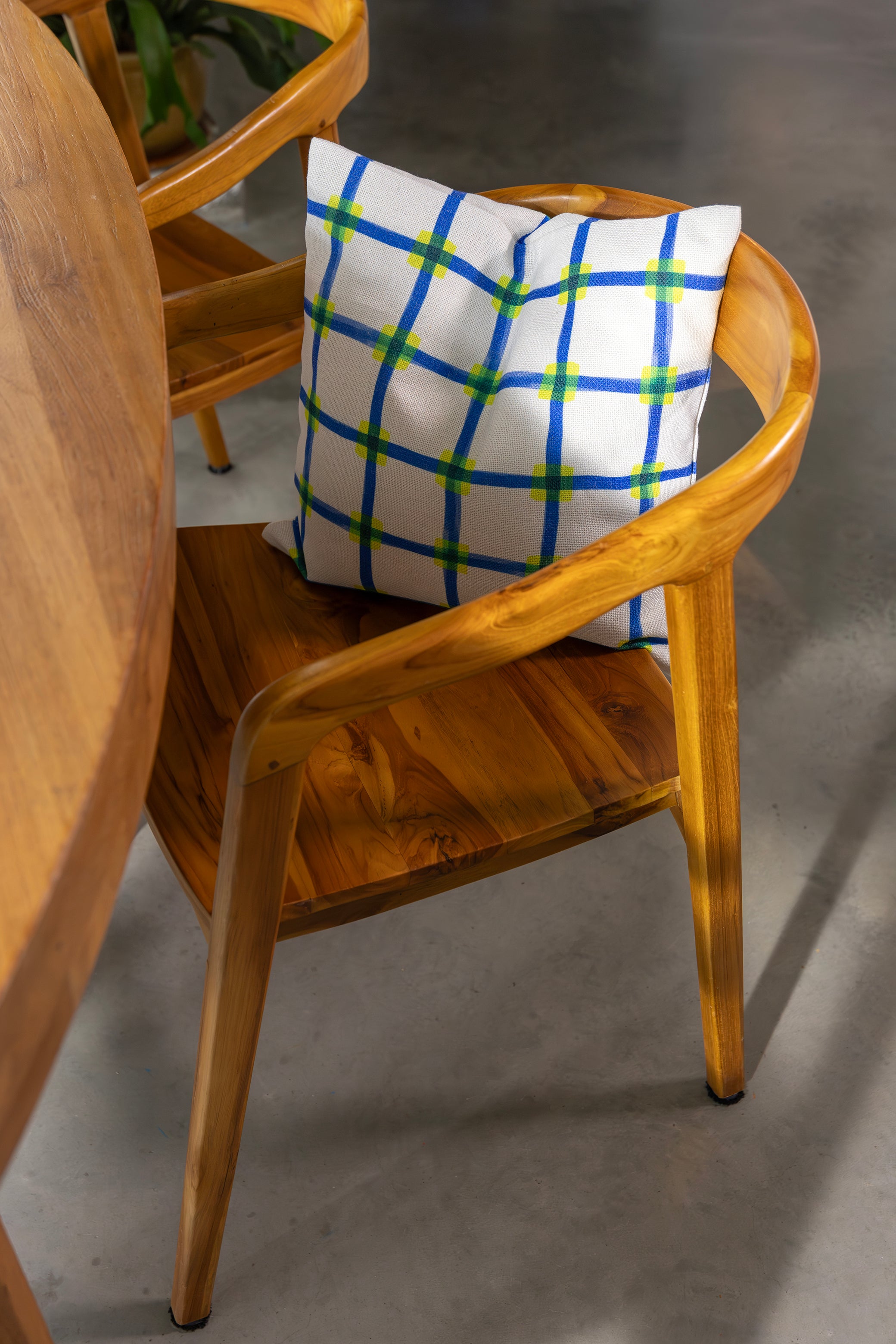 Cushion Cover CLASH White with Blue and Yellow