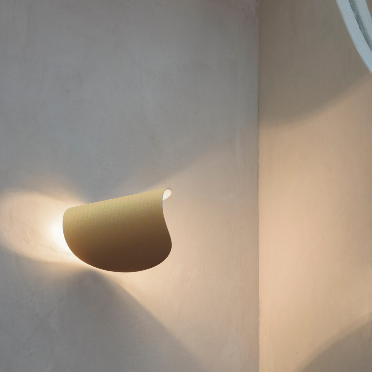 Nástenná lampa IO hnedá