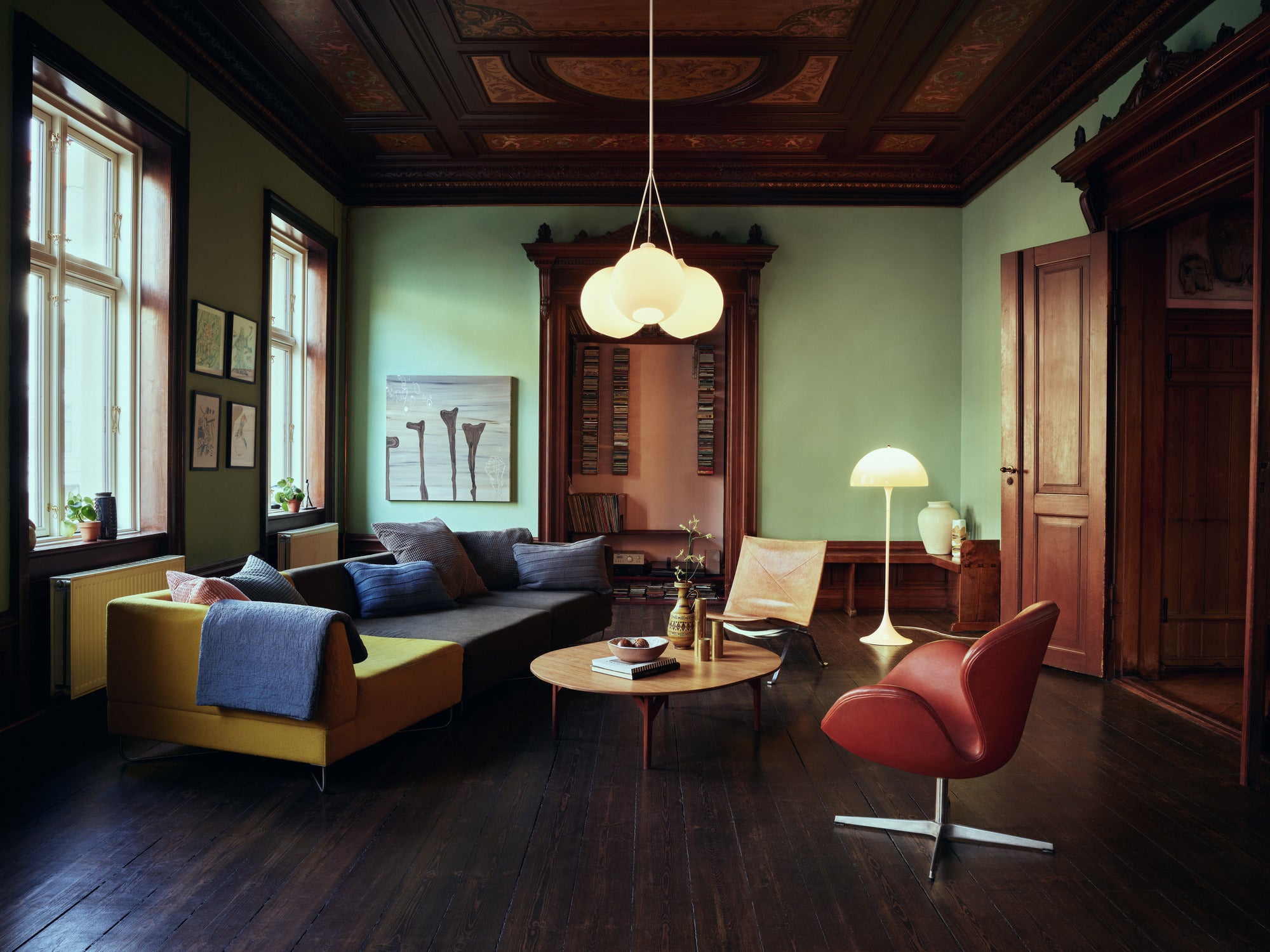 Stolná lampa PANTHELLA biela