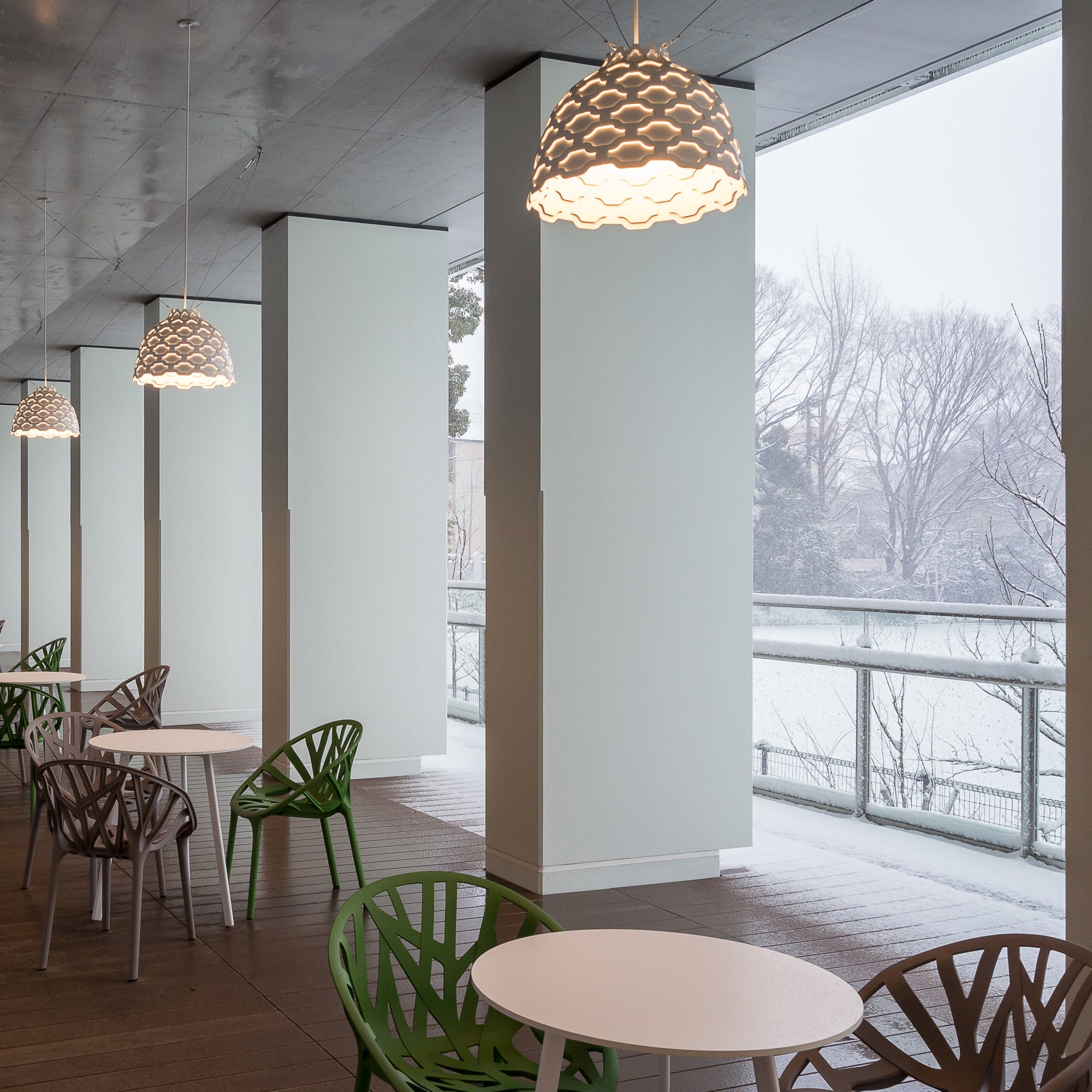 LC SHUTTERS white pendant lamp