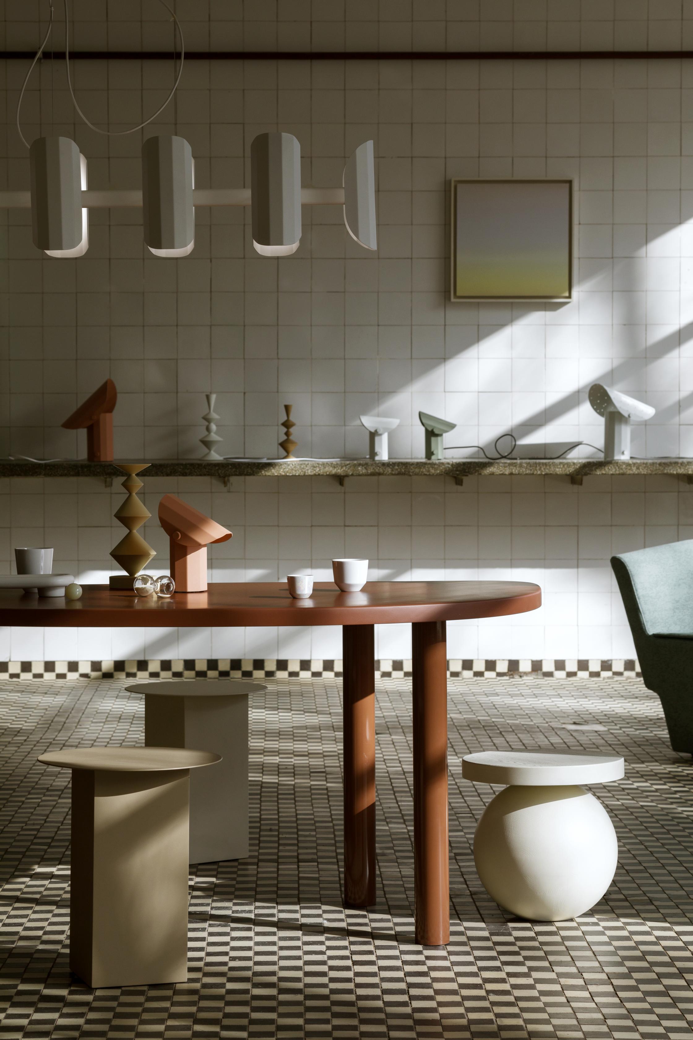 Stolná lampa APOLIN šalviová