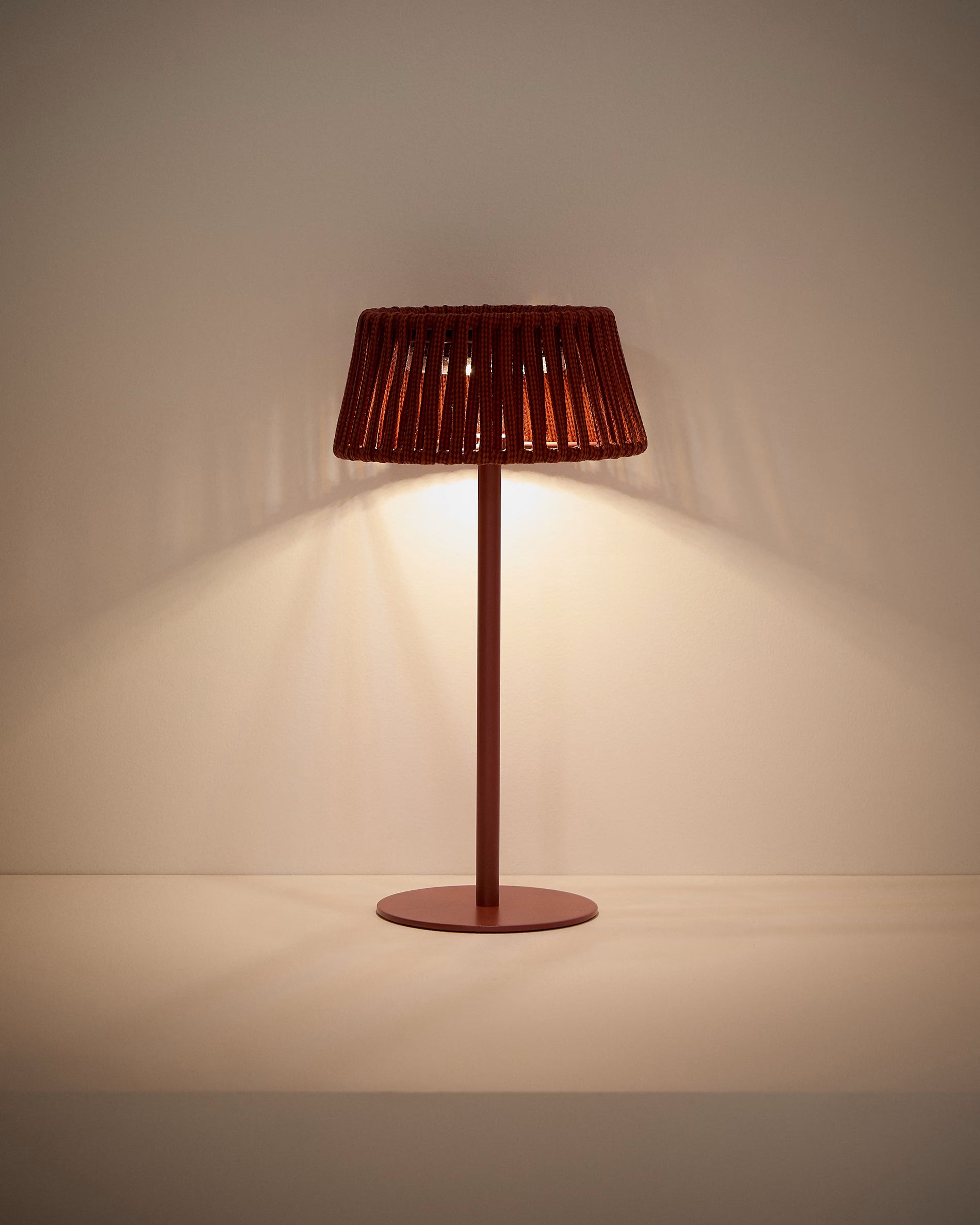 Solárna záhradná lampa ALDET terakota