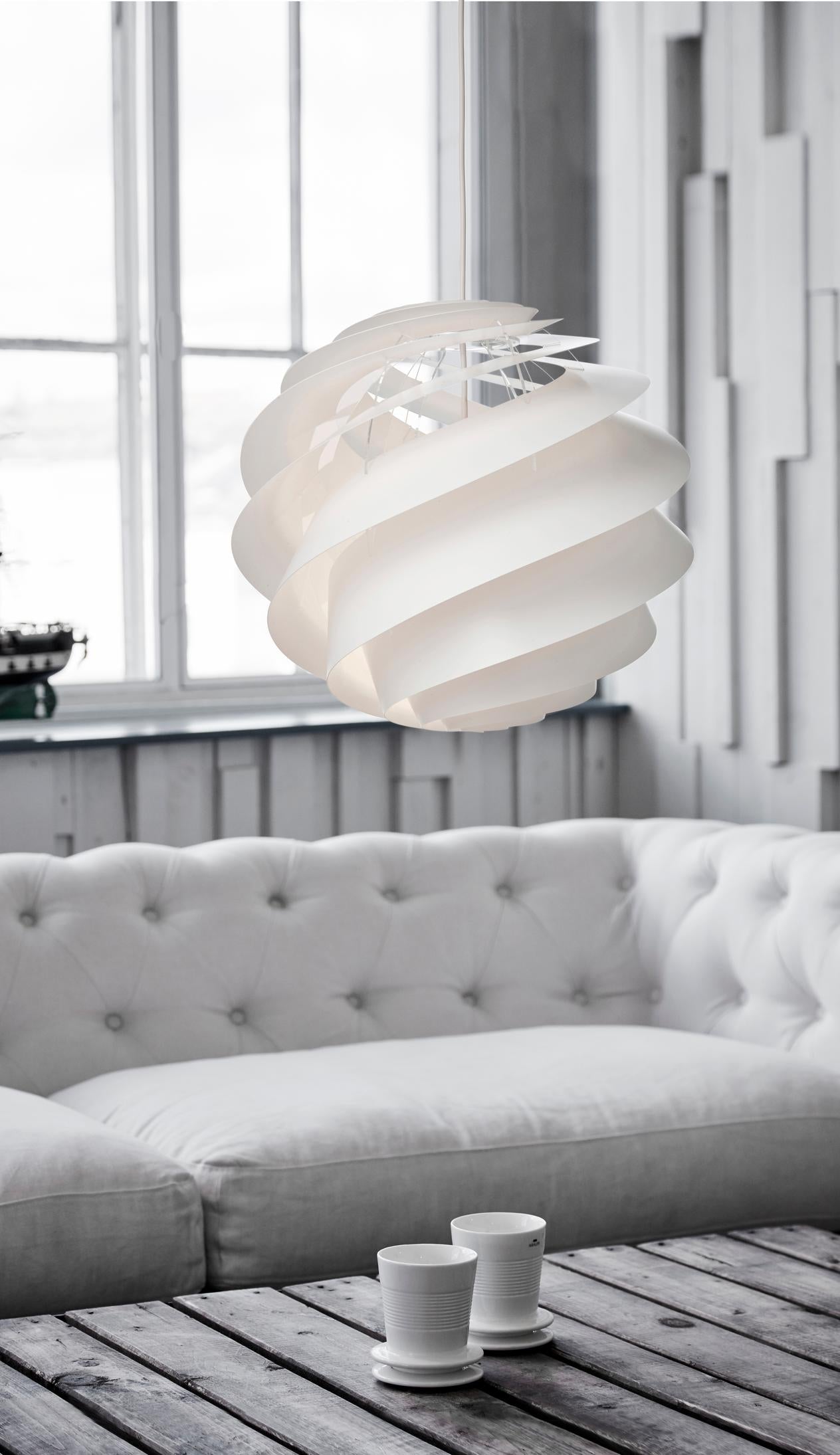 Závesná lampa MODEL 1313 SWIRL 3 biela