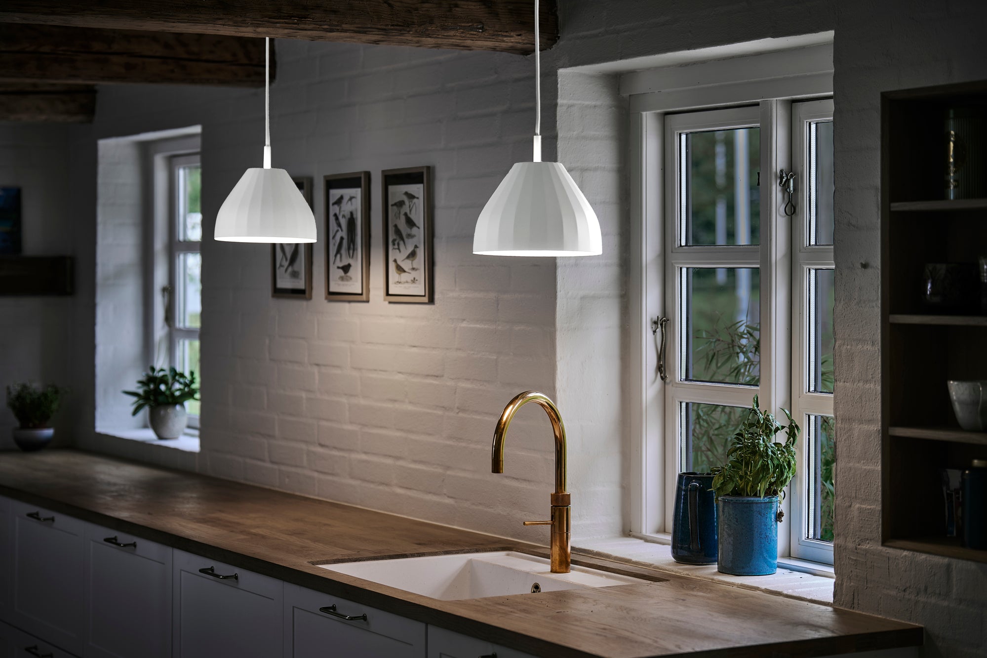 Závesná lampa MODEL 140 FACET biela