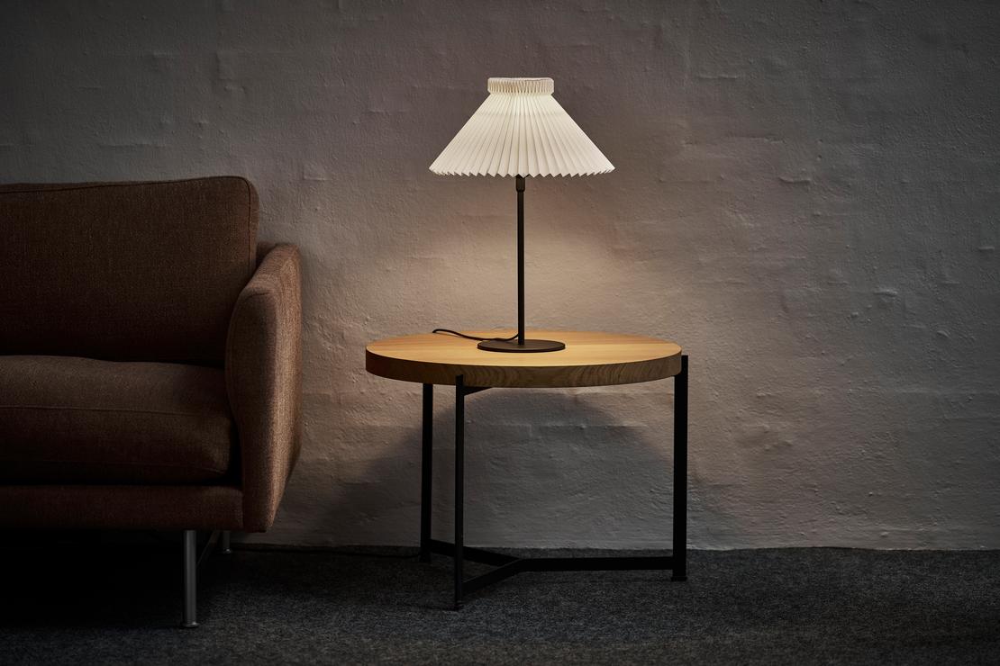 Table lamp MODEL 334 white