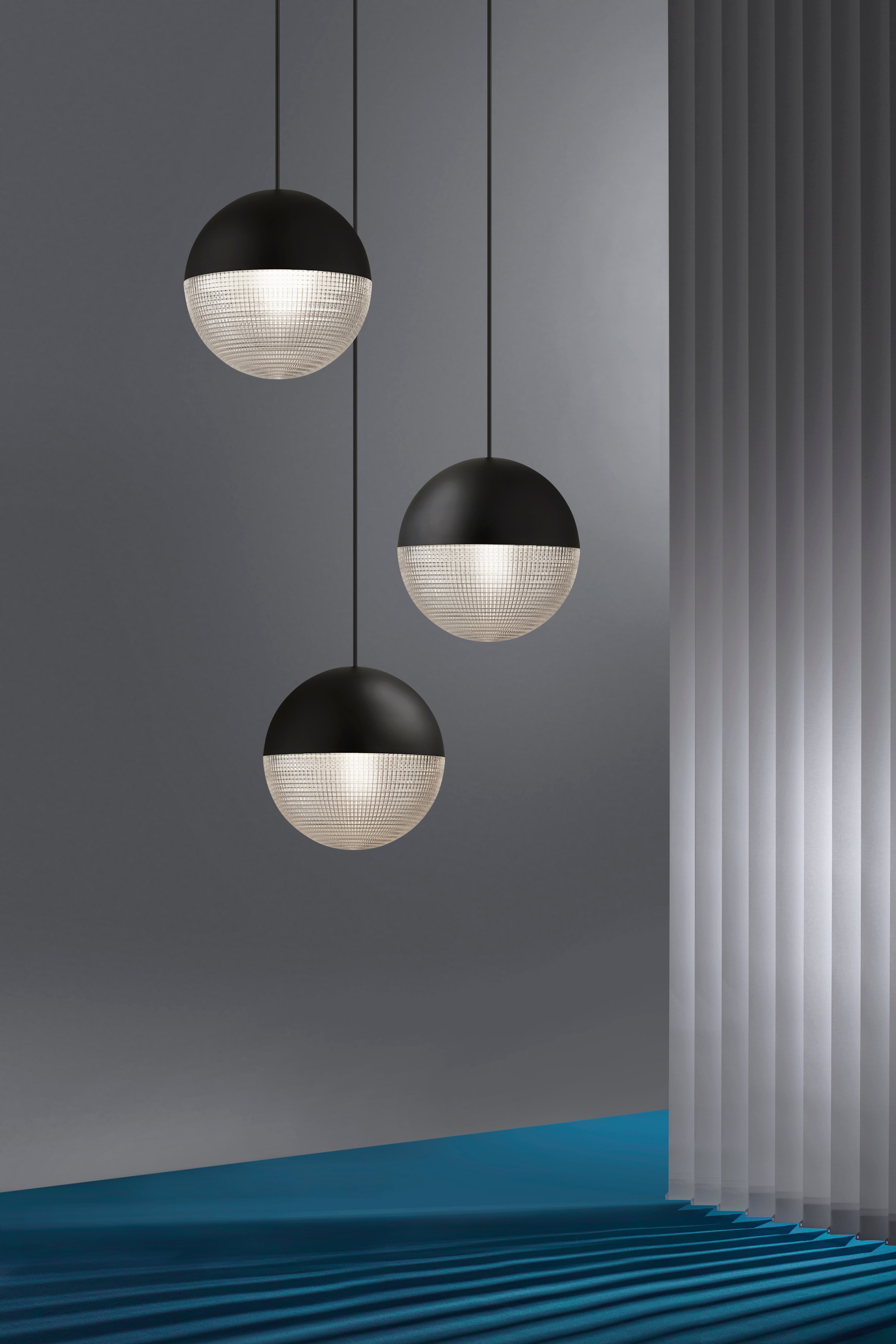 Lustrová lampa LENS FLAIR matná čierna