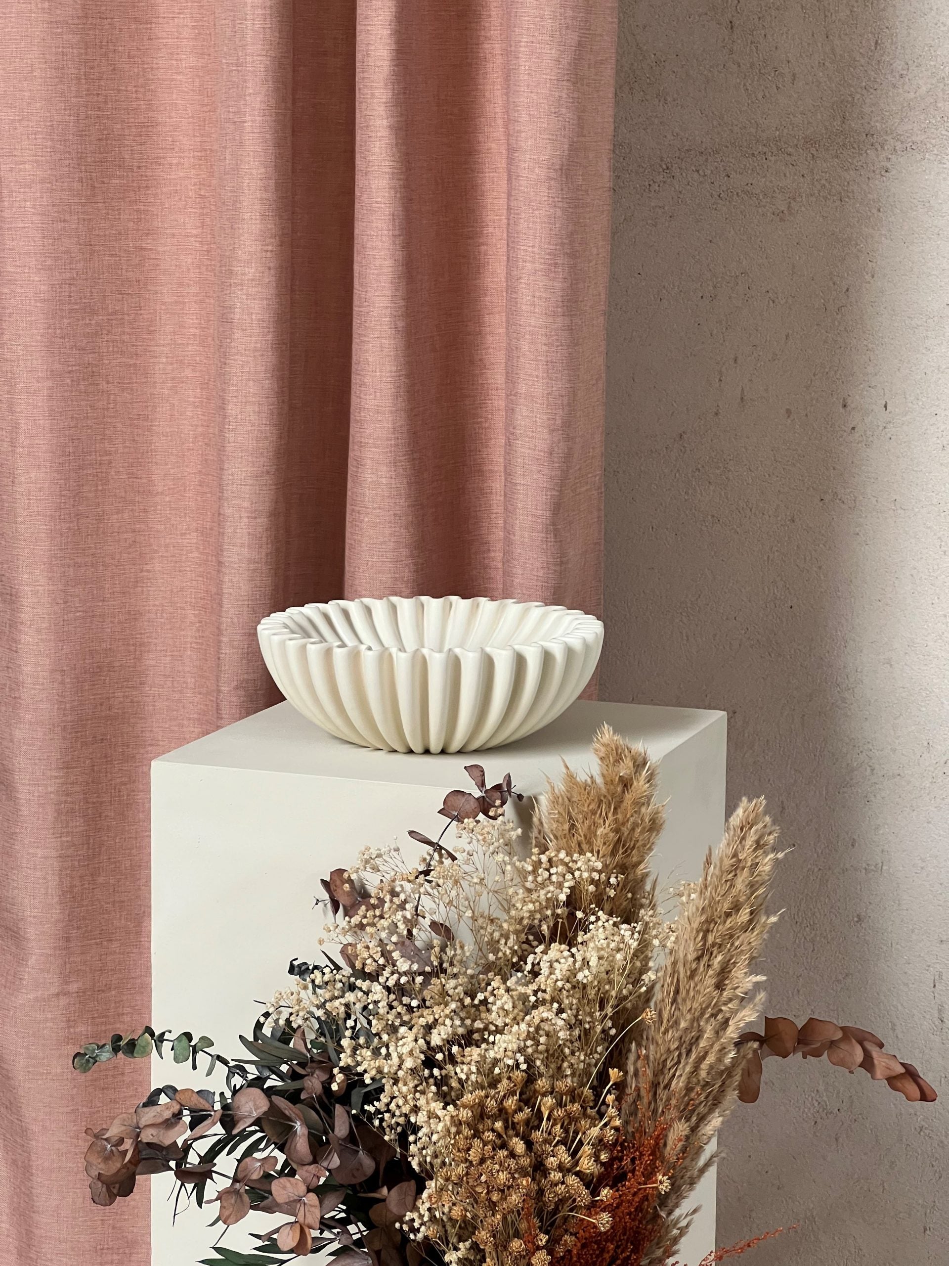 Lotuso Ecru Ceramic Bowl