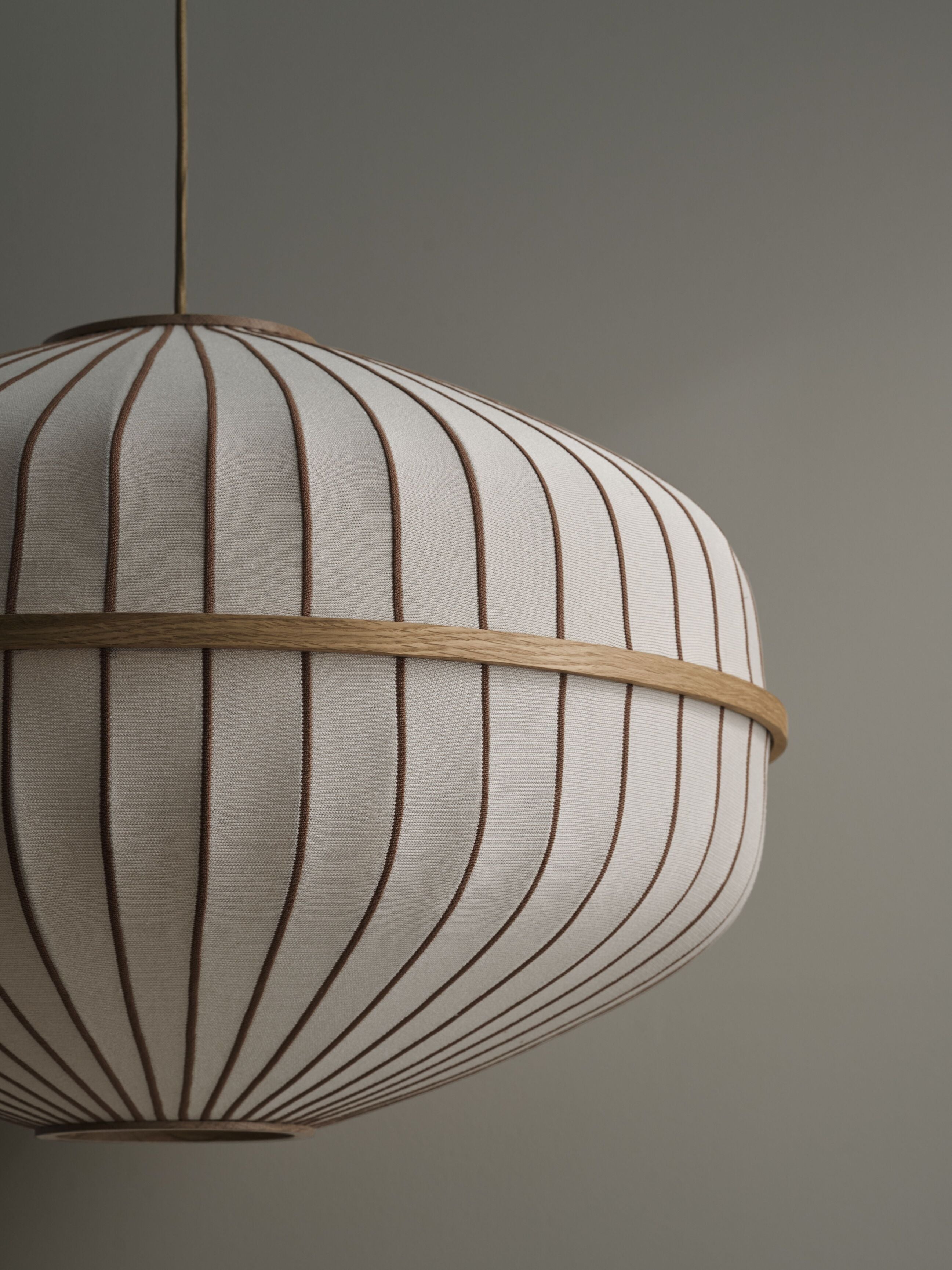 Lucén beige hanging lamp