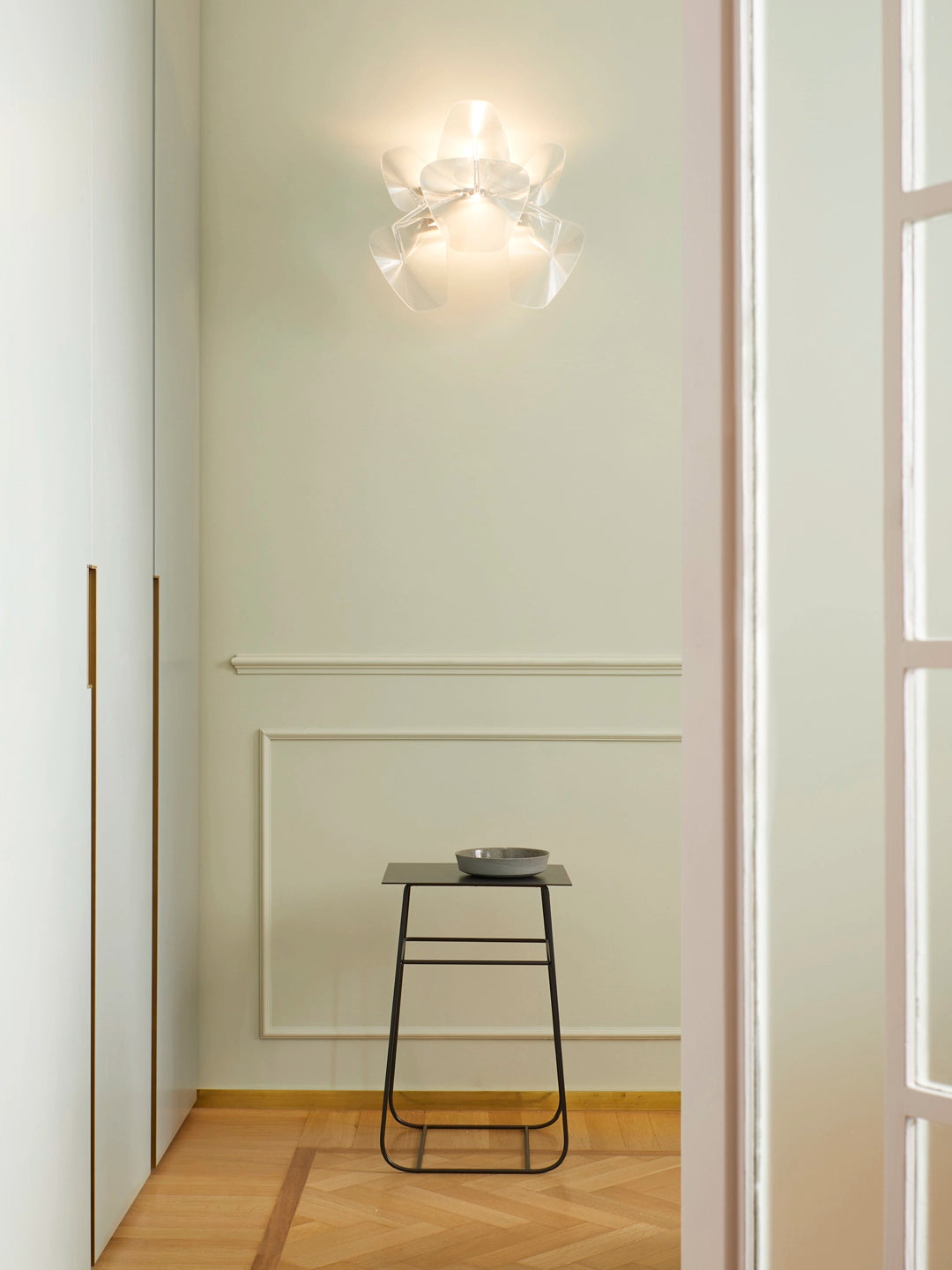 Kinkiet nádeje priehľadný