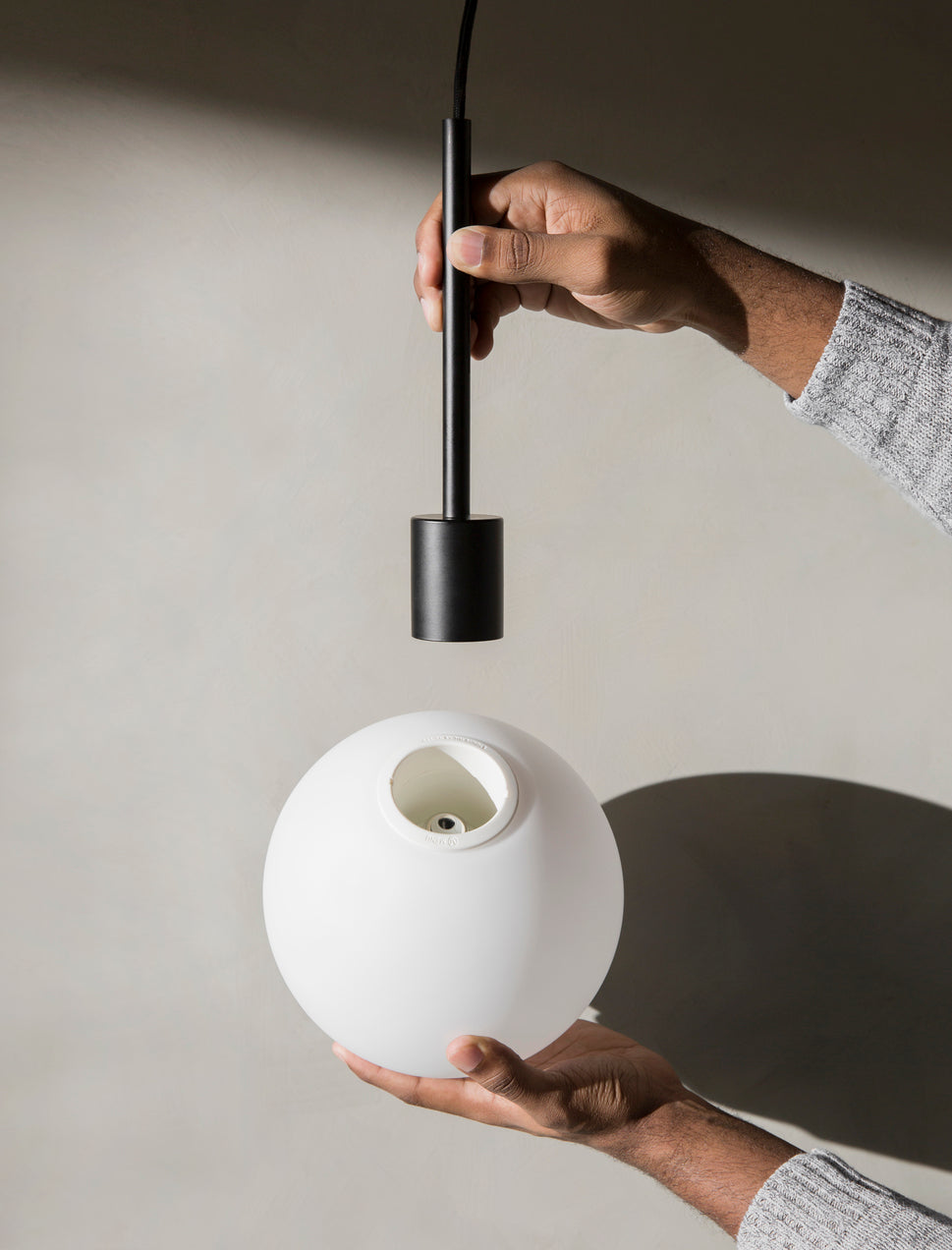 Závesná lampa TR BULB leštená oceľ