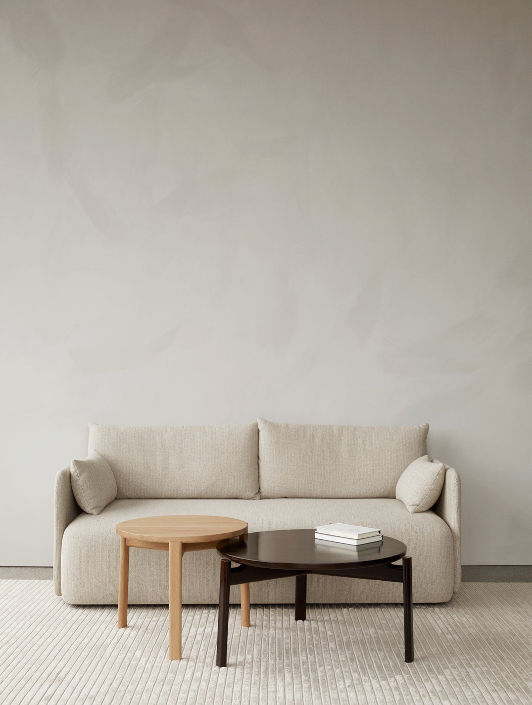 2-seater OFFSET sofa cream