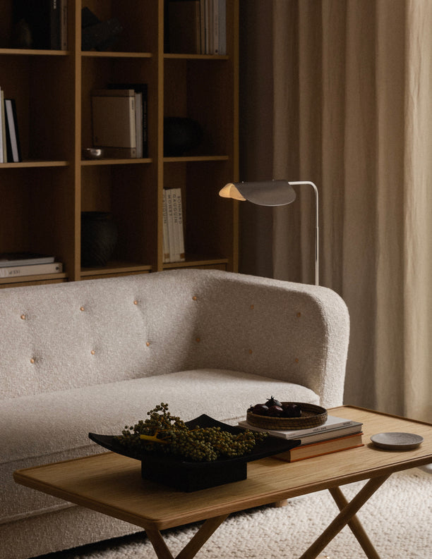 Stojaca lampa WING z lešteného hliníka