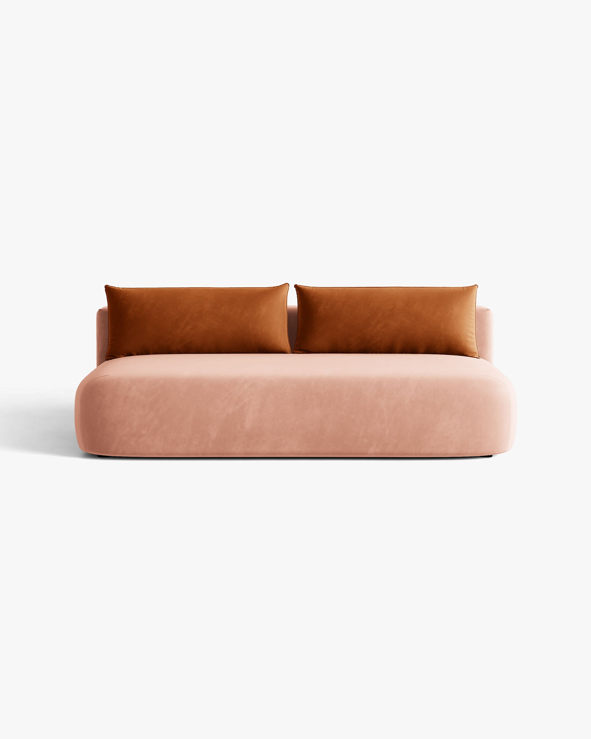 Sofa pre 3 osoby z aksamitom a funkciou spania HENA v ružovej farbe s tehlovými vankúšmi.