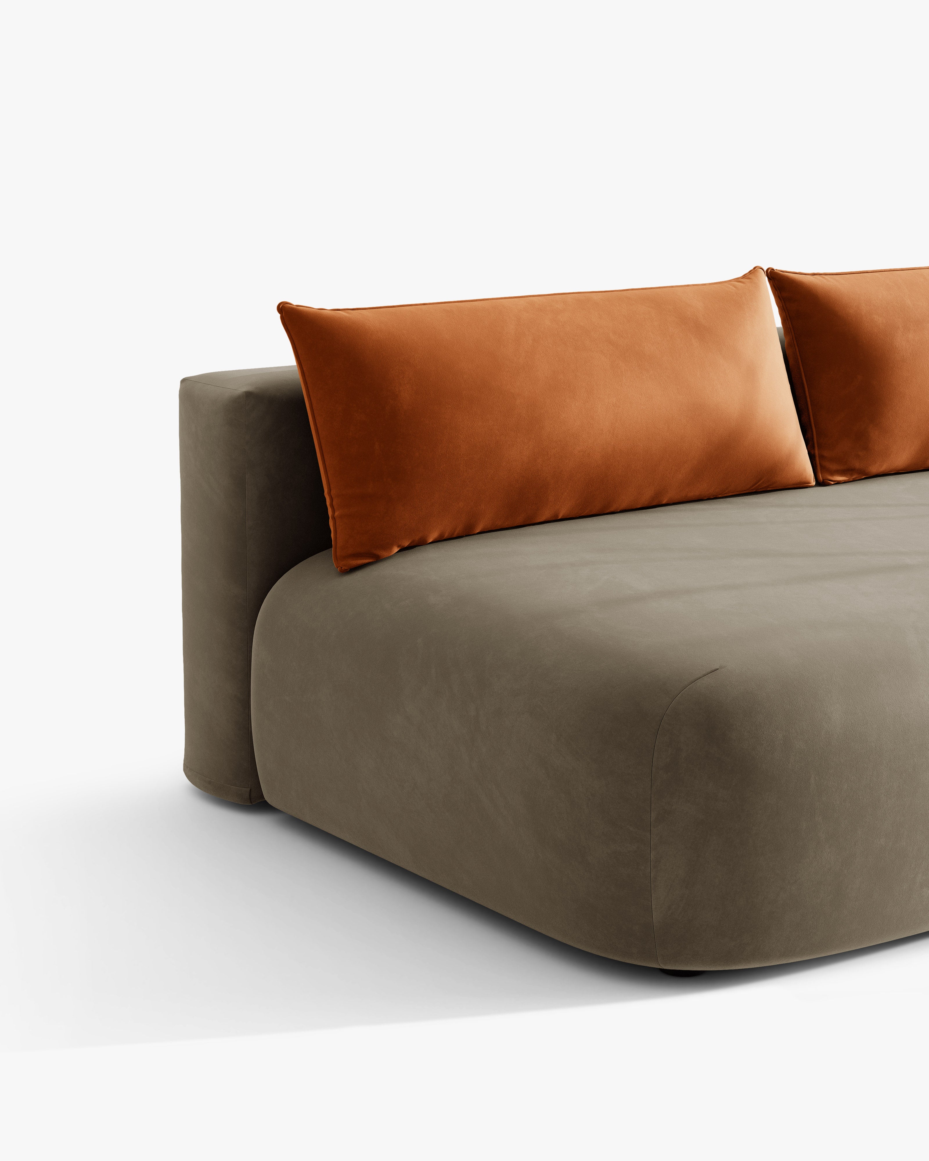 Sofa pre 3 osoby z aksamitom a funkciou spania HENA v šedohnedej farbe s tehlovými vankúšmi