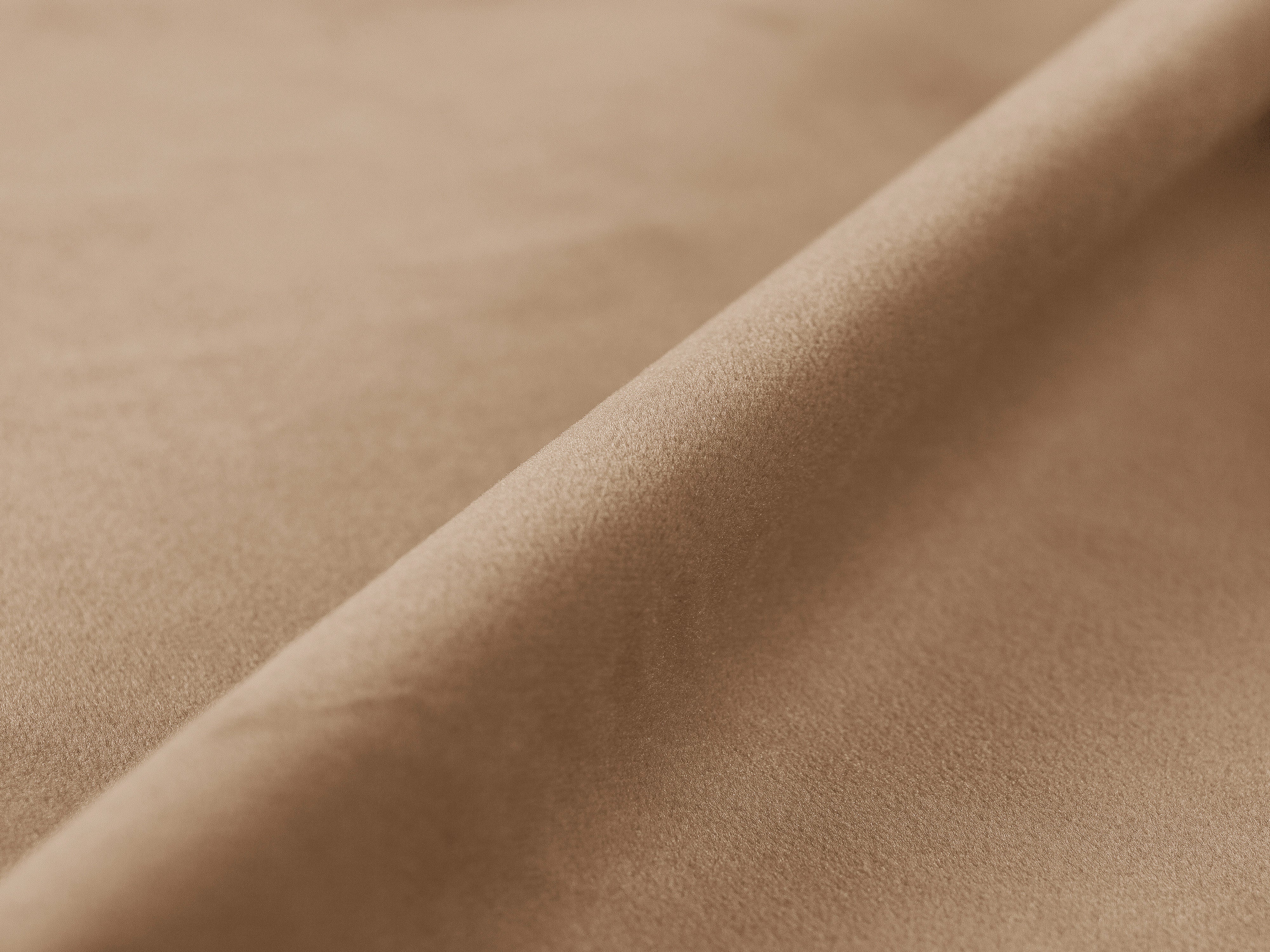 Sametová posteľ LUPINE piesková