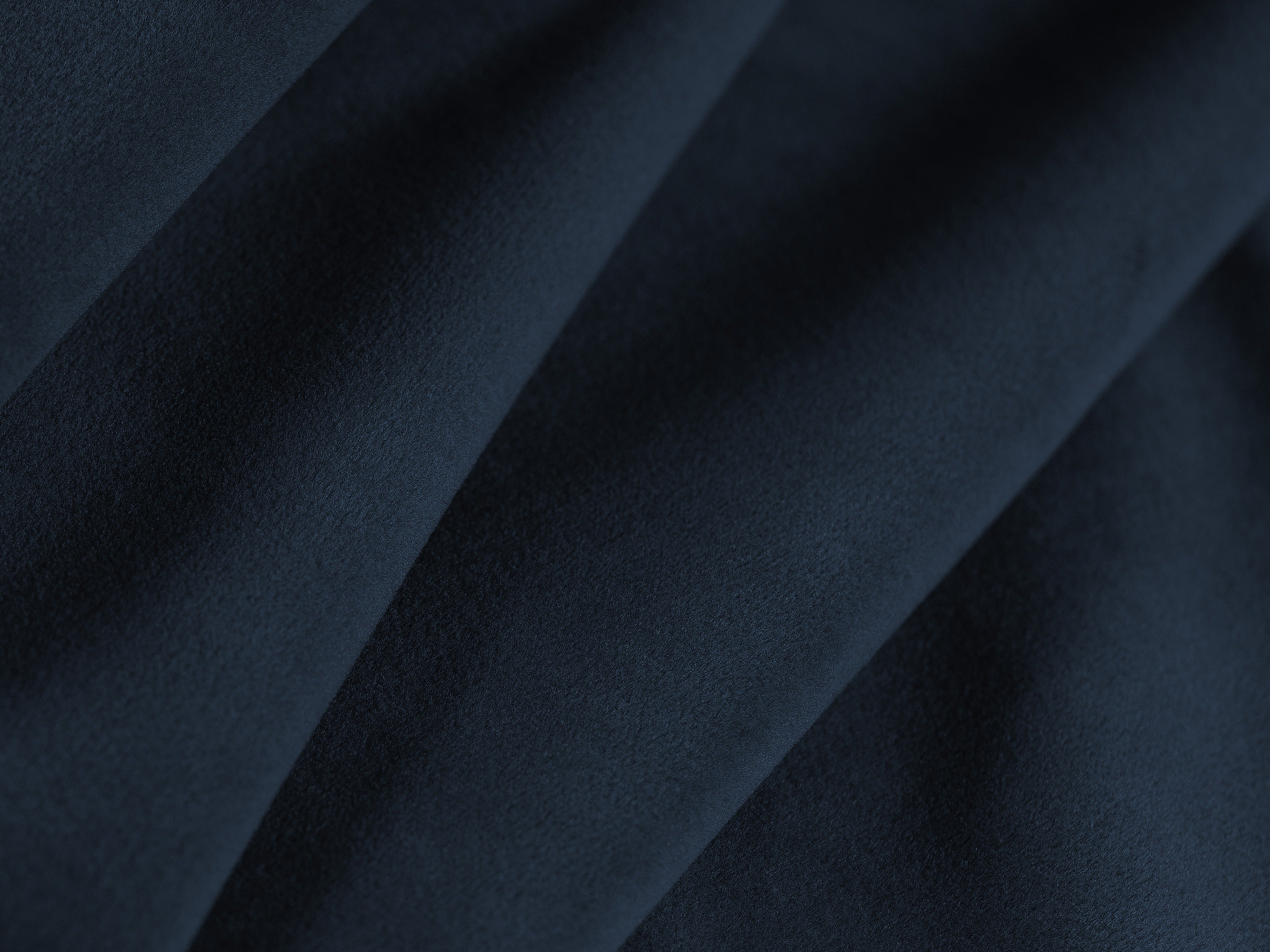 Rohová sedačka z jemného zamatového materiálu pravostranná pre 4 osoby KATE kráľovsky modrá