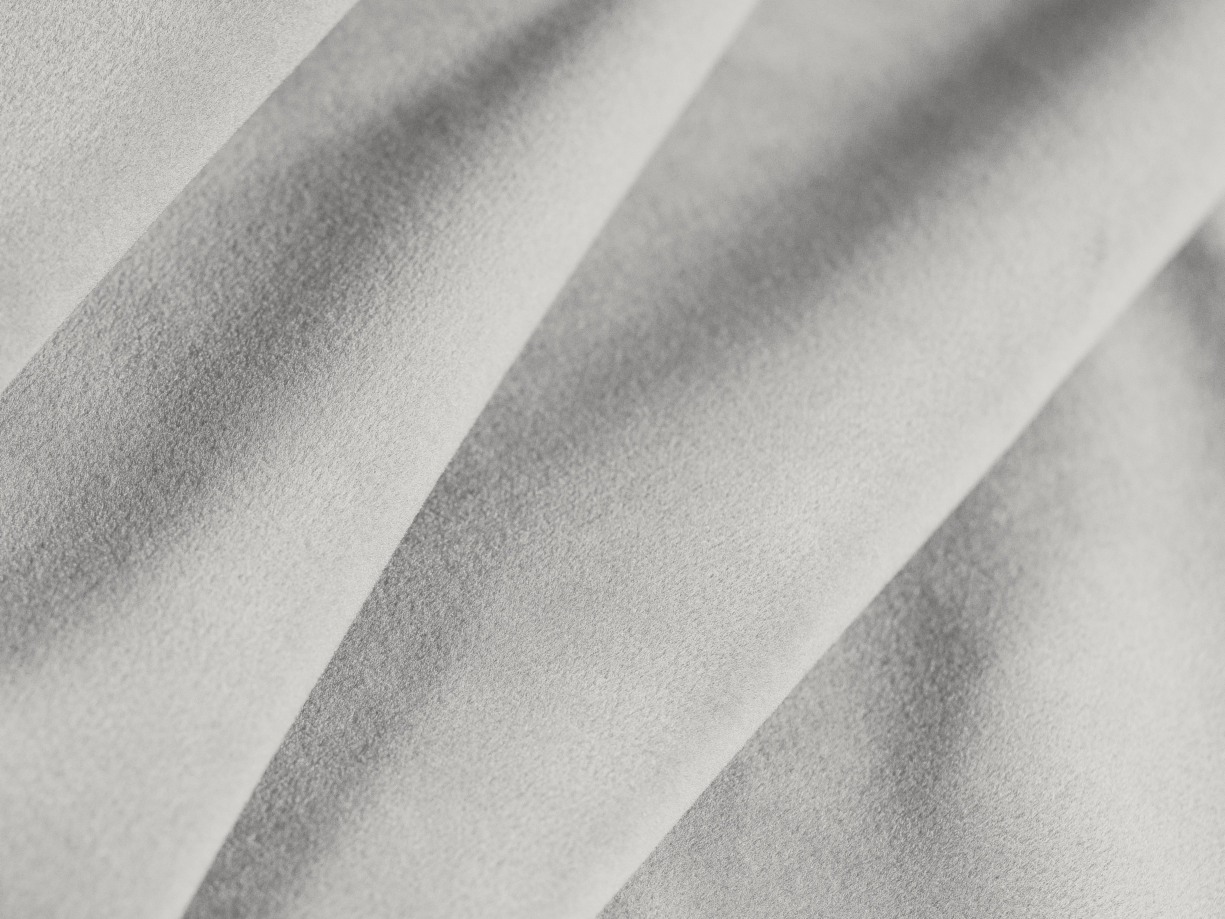 Svetlosivý pravý sametový rohový gauč pre 4 osoby KATE