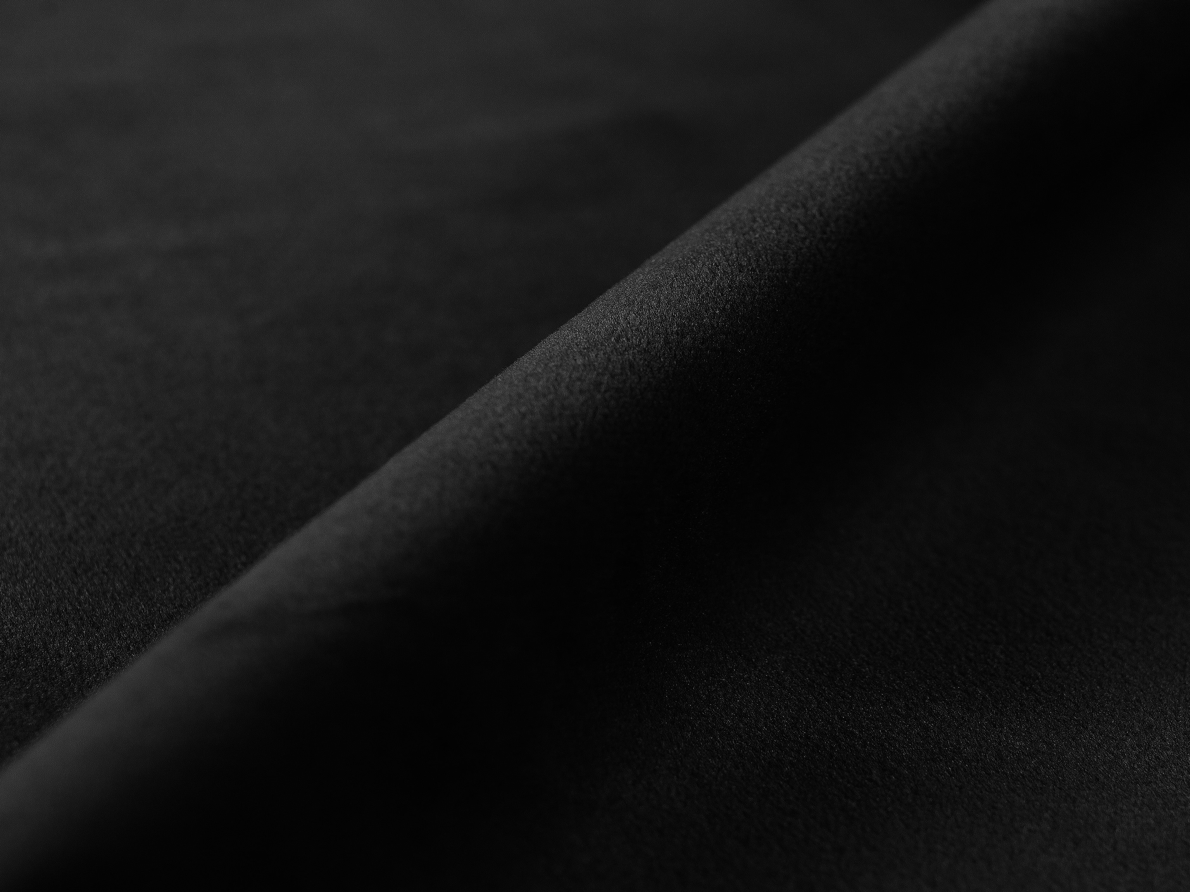 Sametový rohový trojmiestny gauč s funkciou spania VICTOR čierny