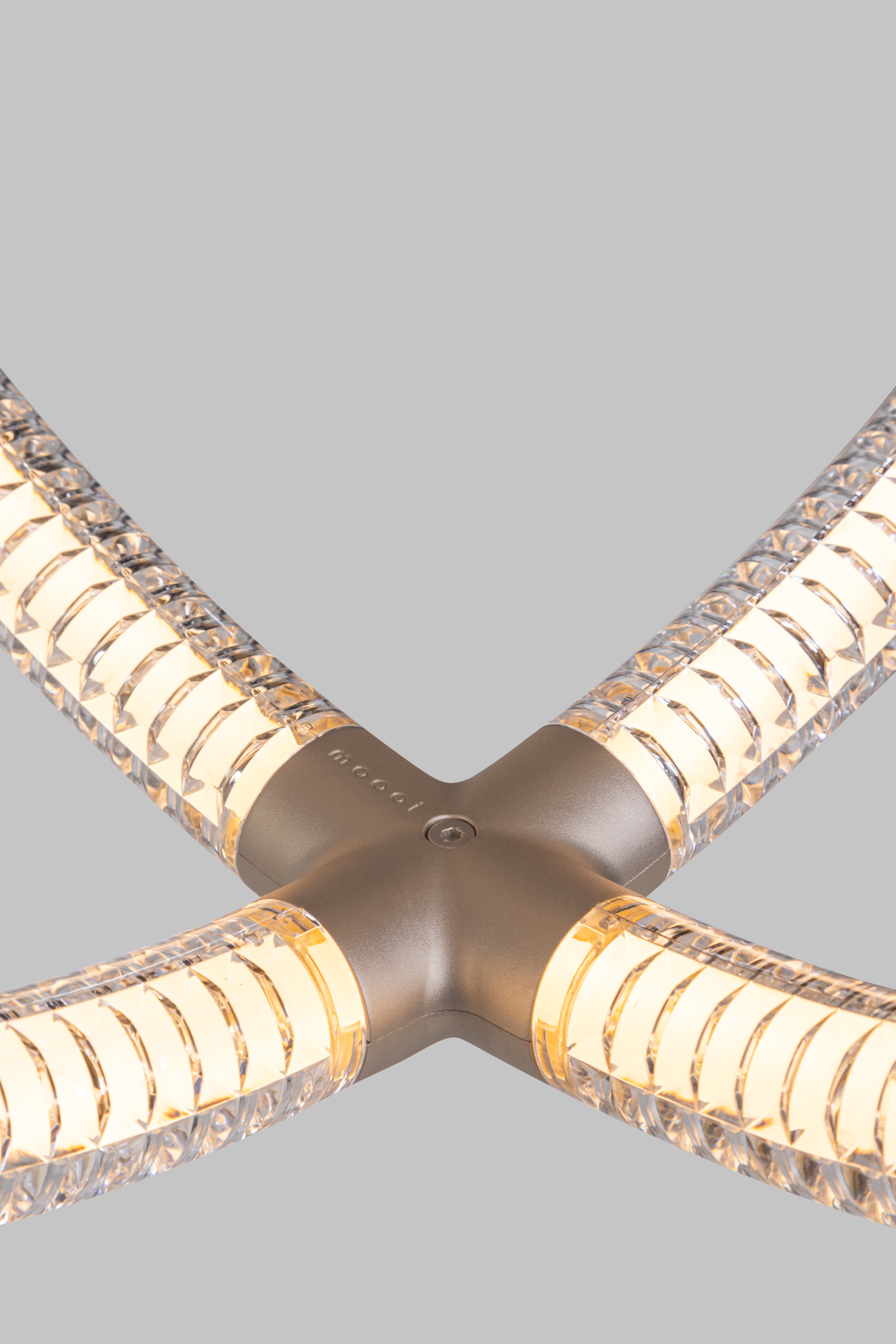 Závesná lampa LUMINORA priehľadná