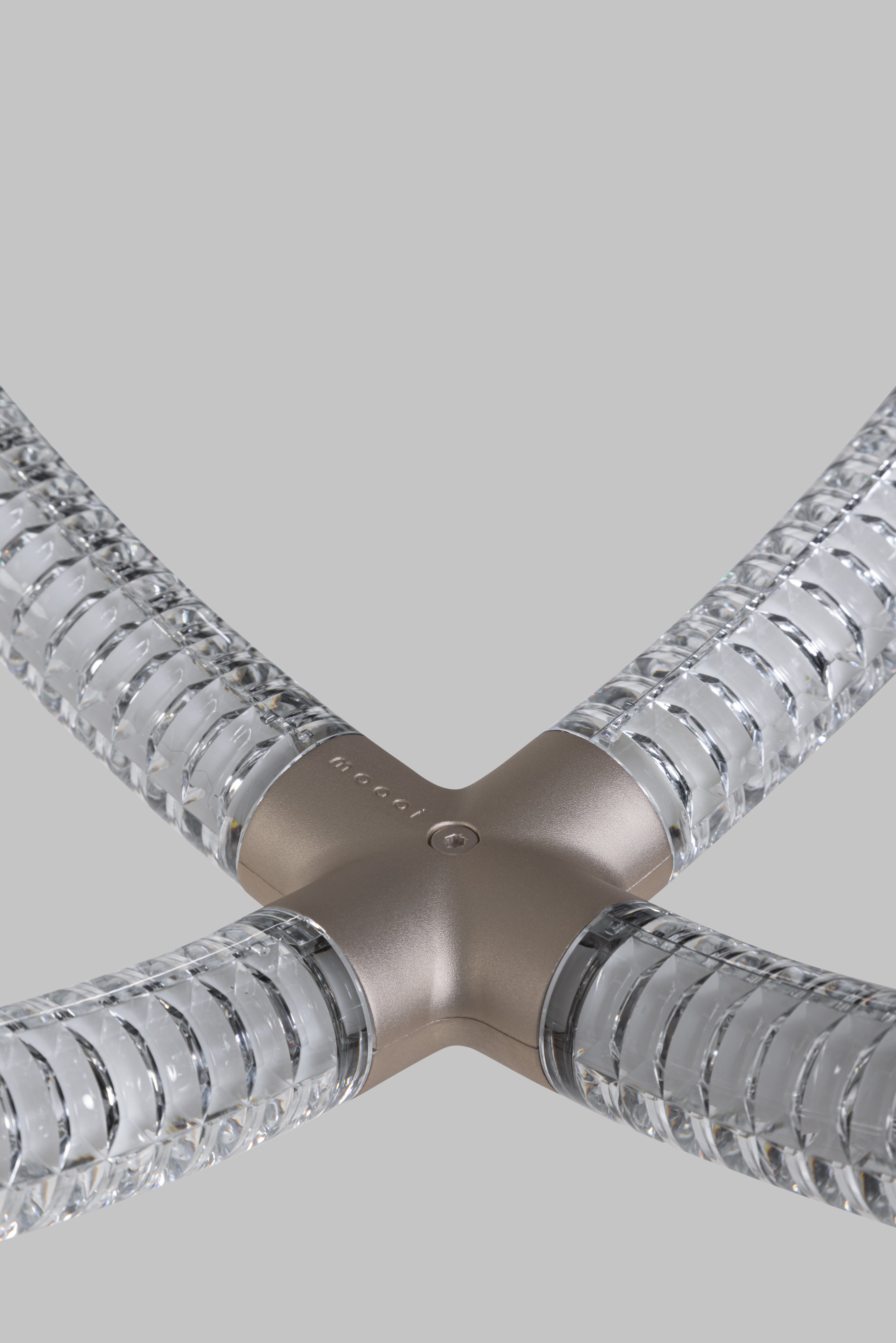 Závesná lampa LUMINORA priehľadná