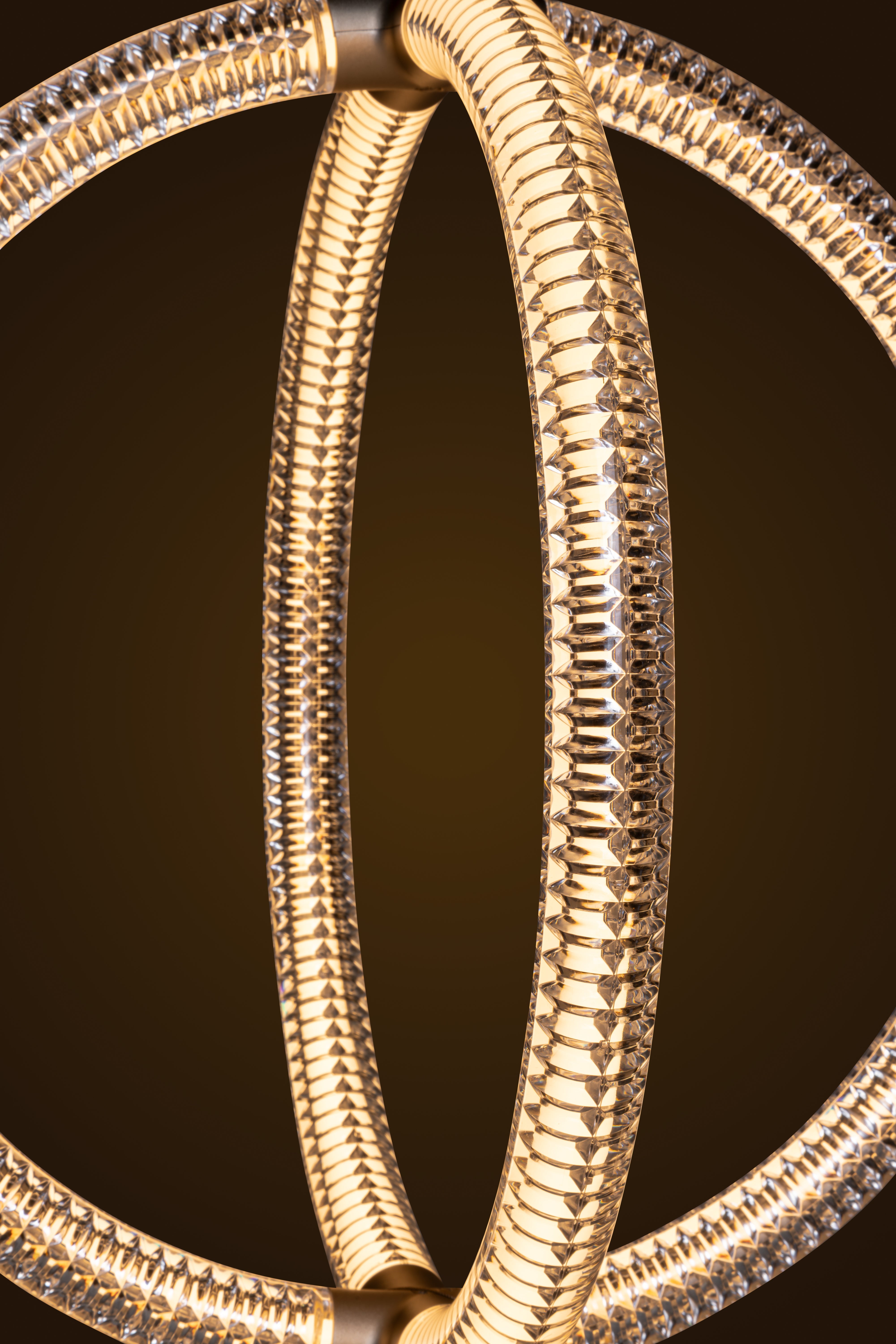 Závesná lampa LUMINORA priehľadná