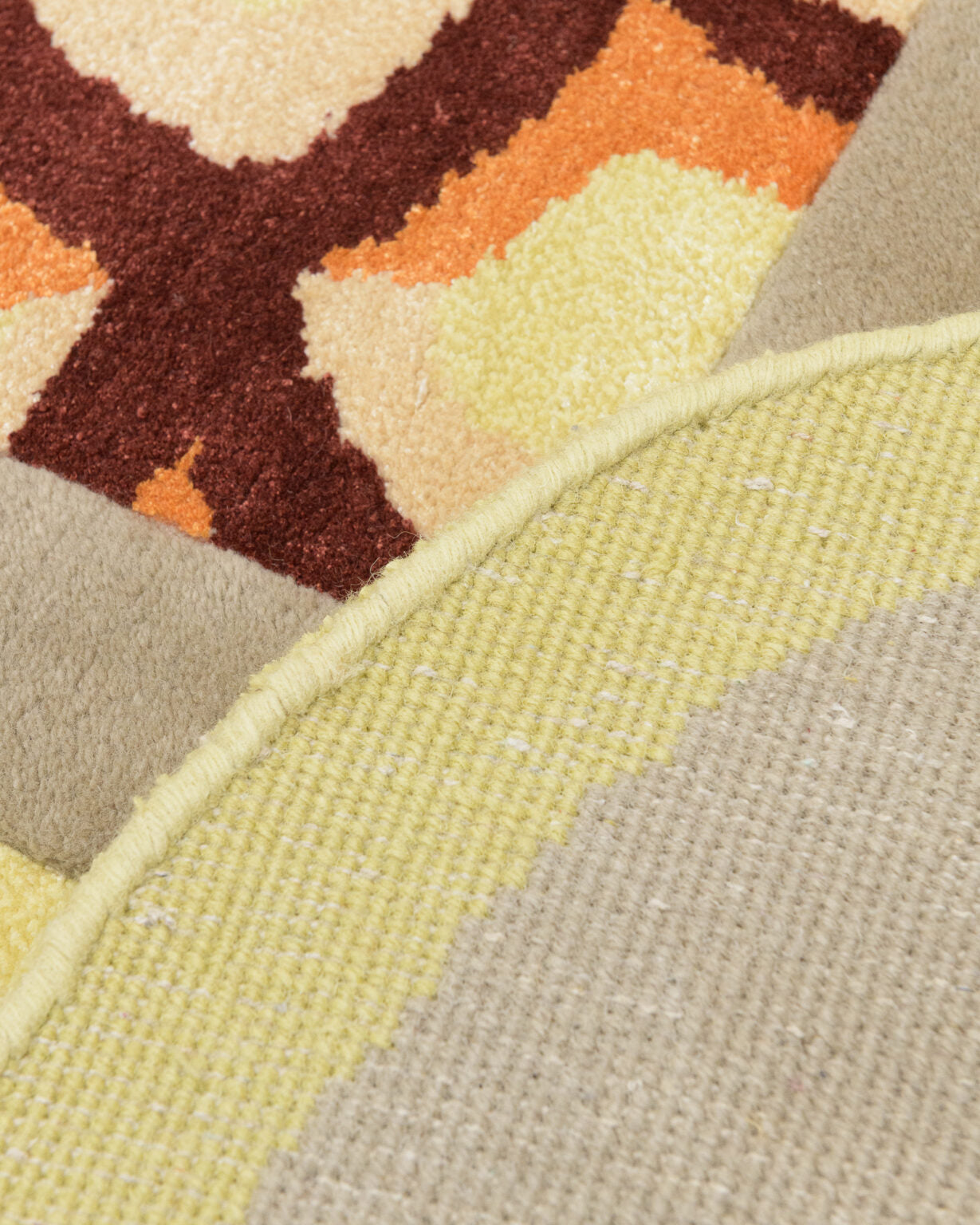 Asymmetrical decorative rug MOTH beige with yellow