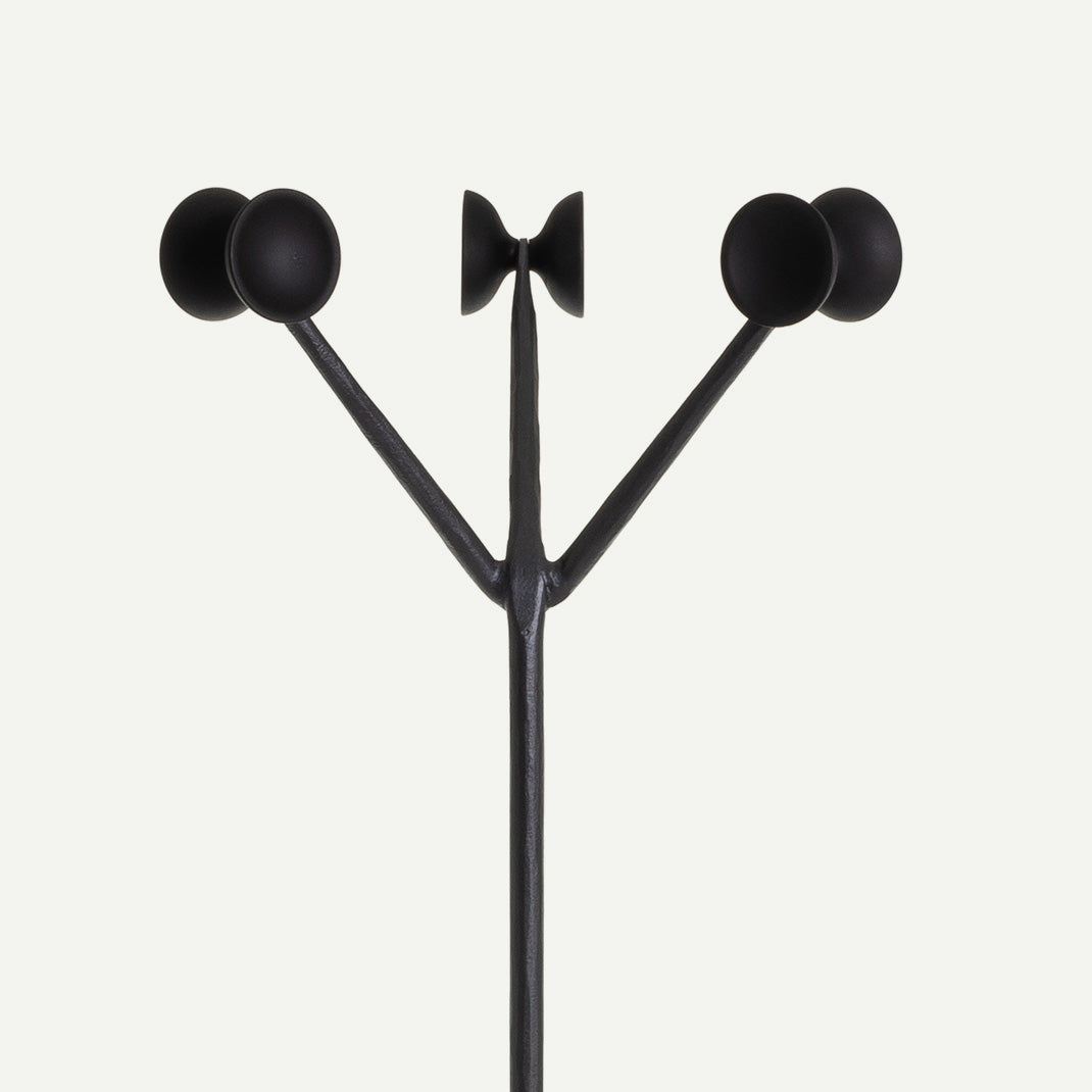 Podlahový vešiak OFFICINA čierny