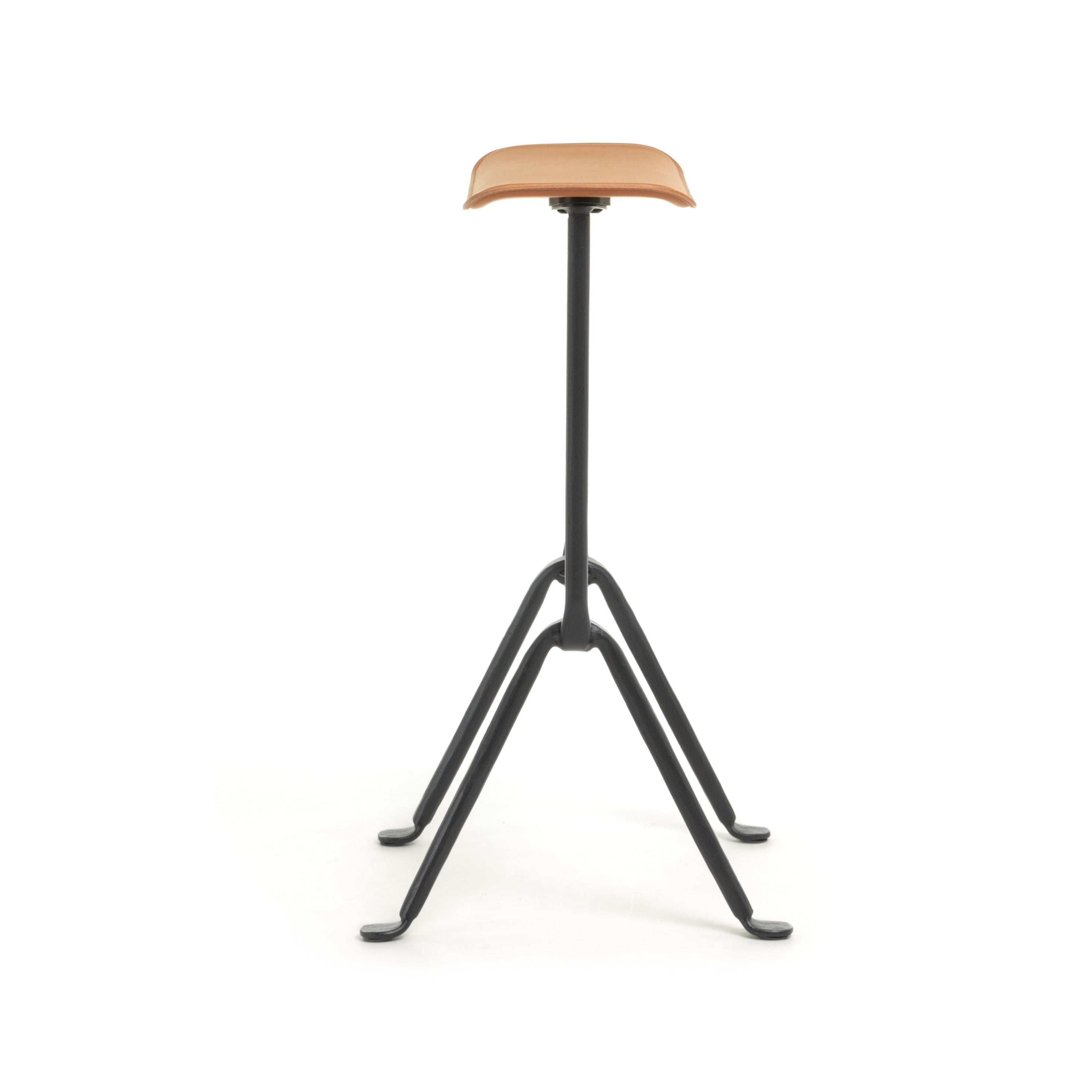 OFFICINA bar stool with an anthracite base and cognac leather seat
