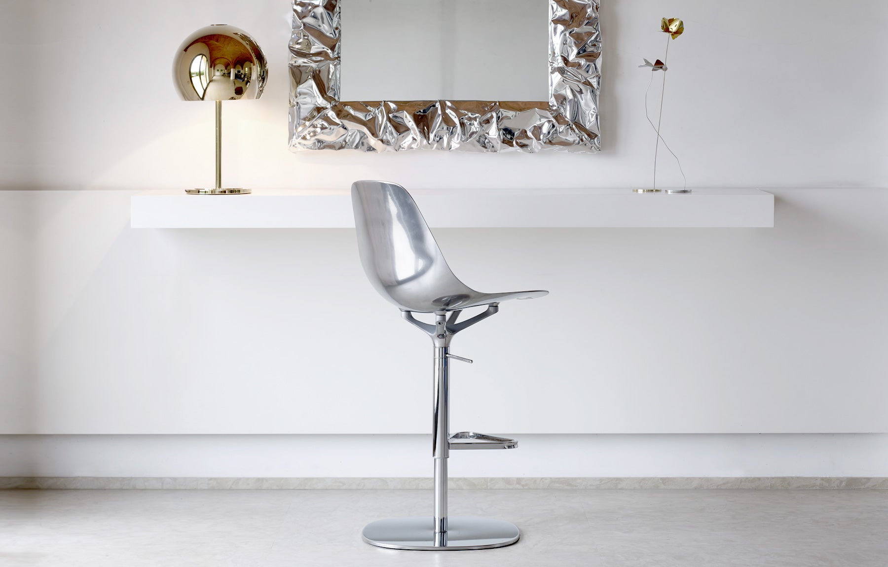 Hoker nastaviteľný MAMMAMIA leštené hliník