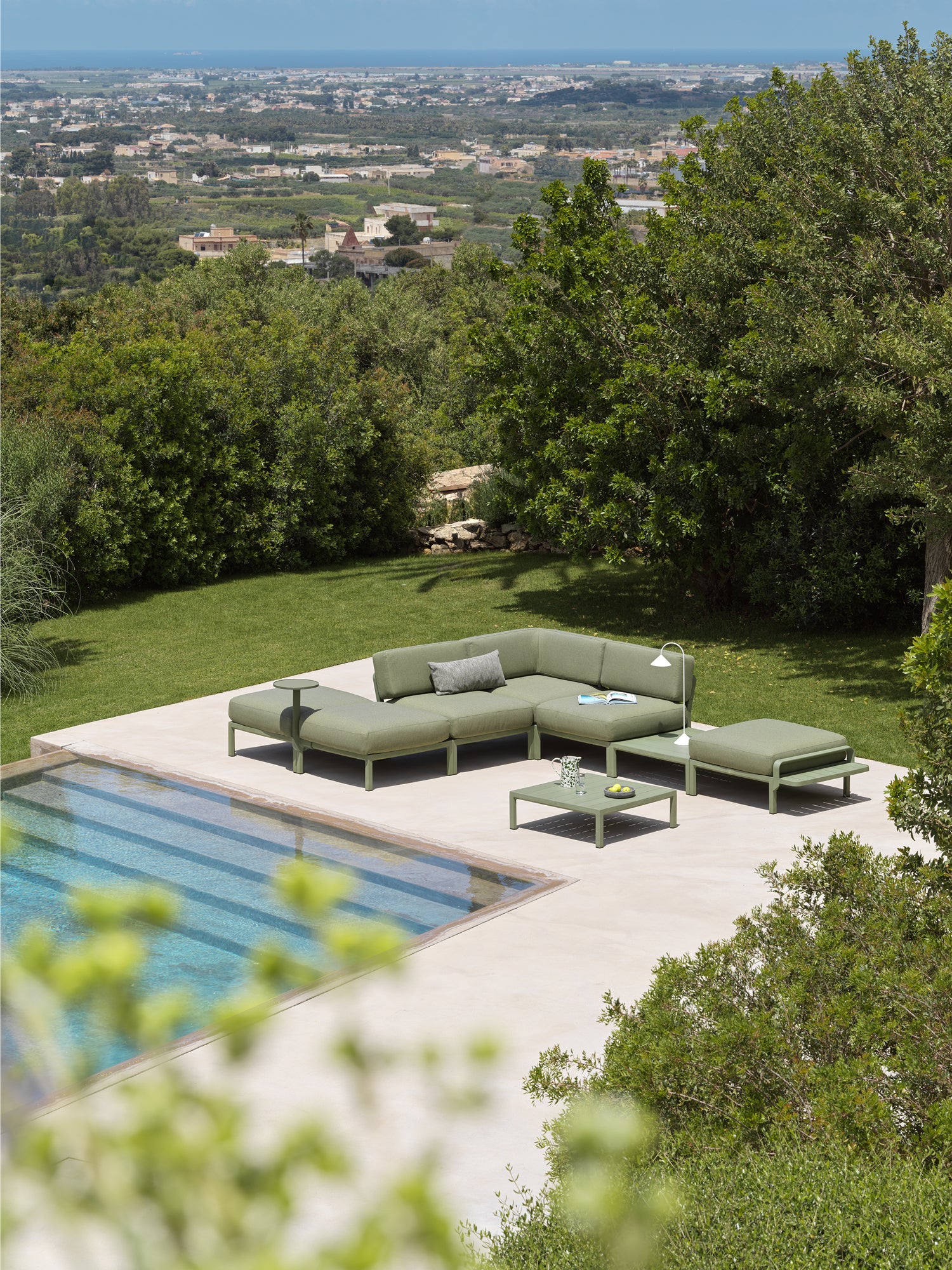 MAXIMO 5 Pearl Modular Outdoor Corner Sofa with Green Base