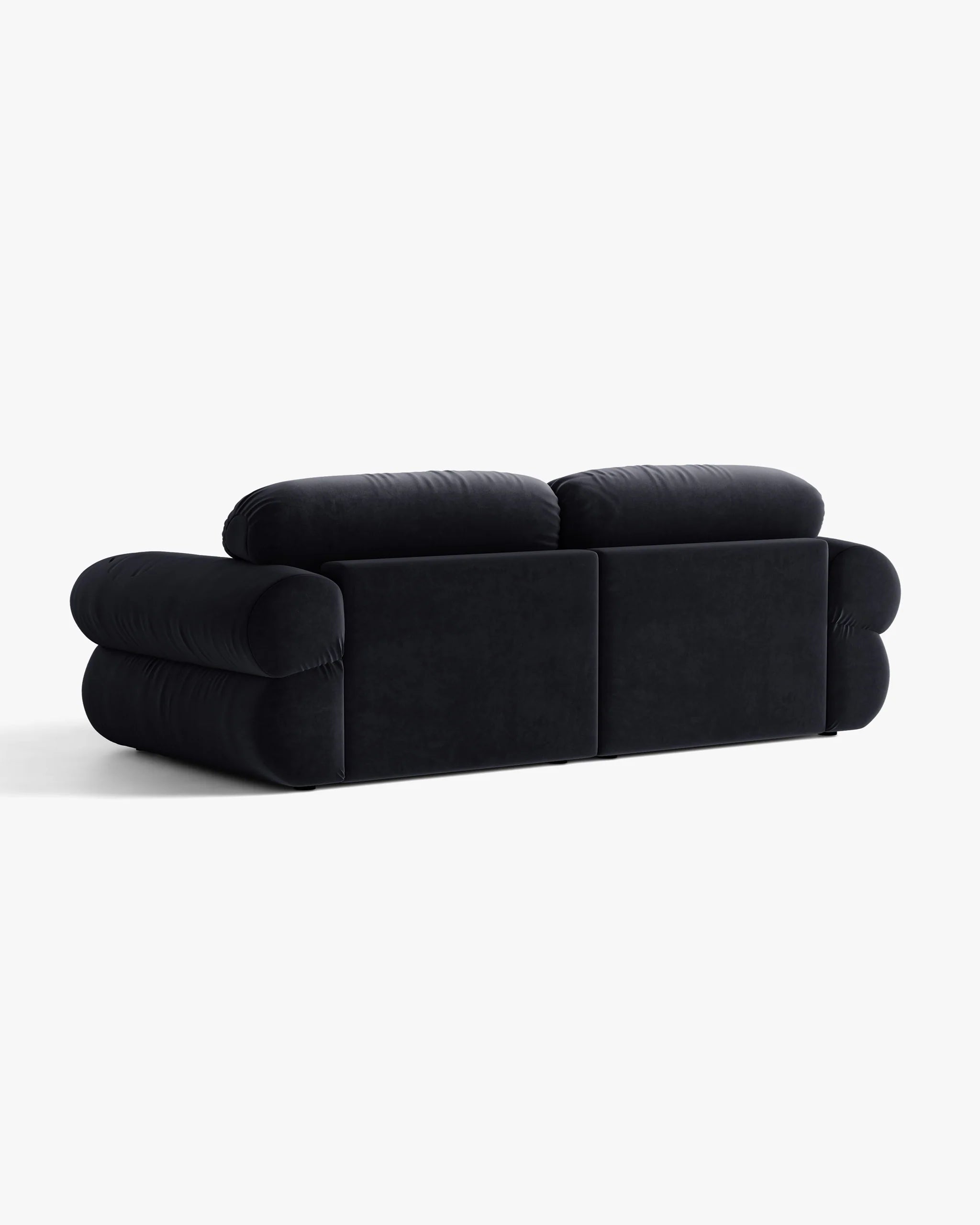 Sofa pre 3 osoby z aksamitom OPHELIA v kráľovskej modrej