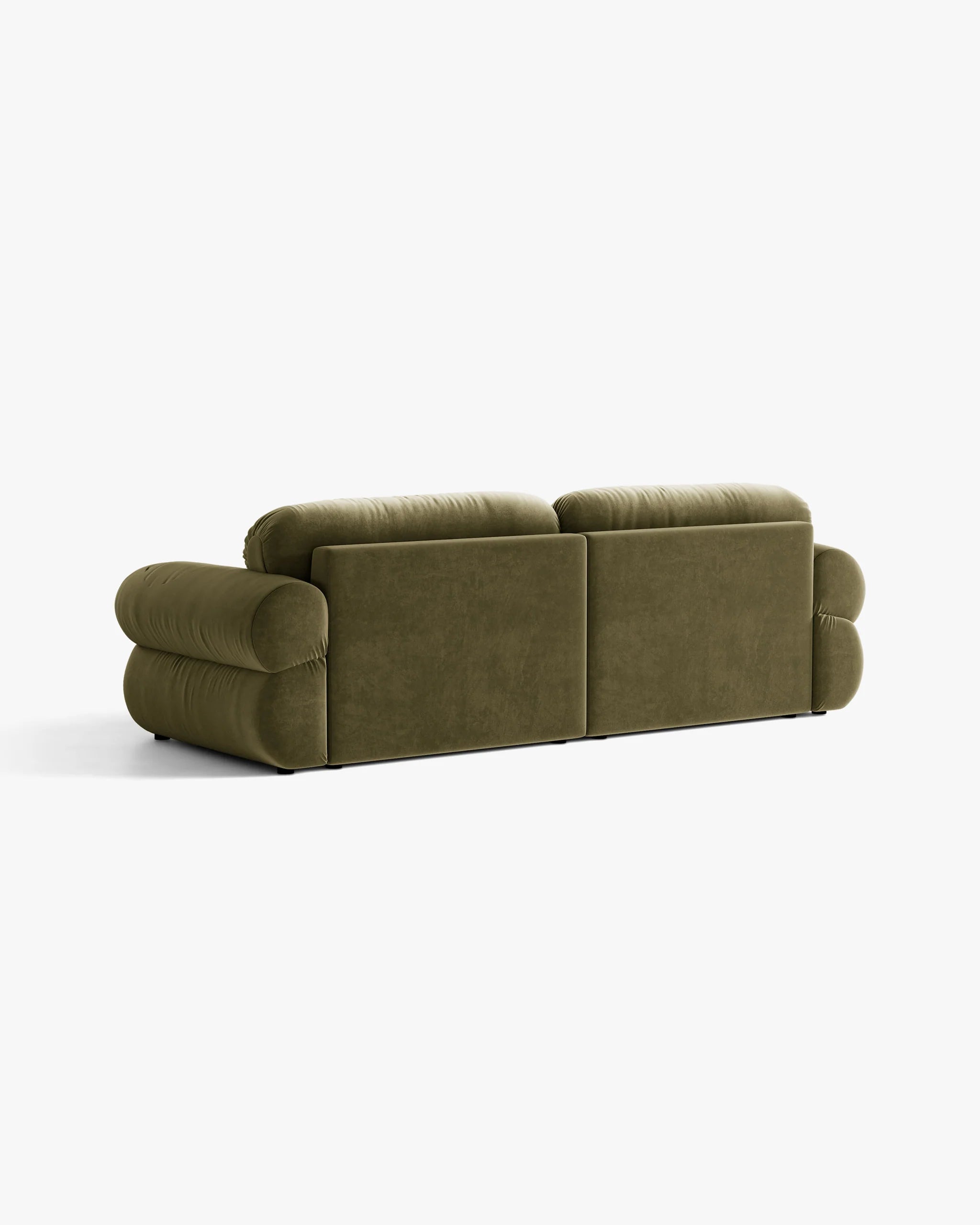 Sofa pre 4 osoby z aksamitom OPHELIA v olivovej farbe