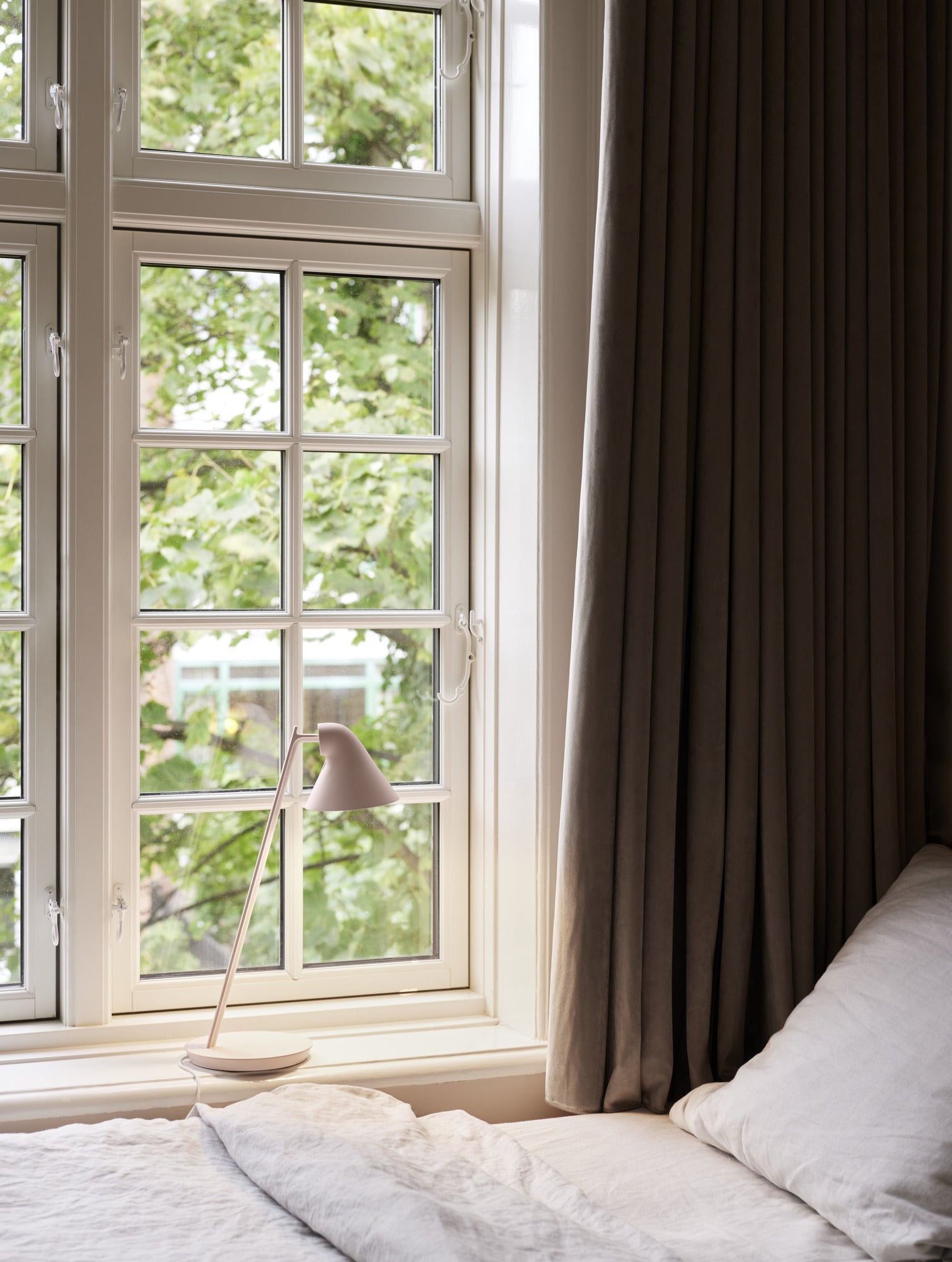 Stolná lampa NJP MINI taupe