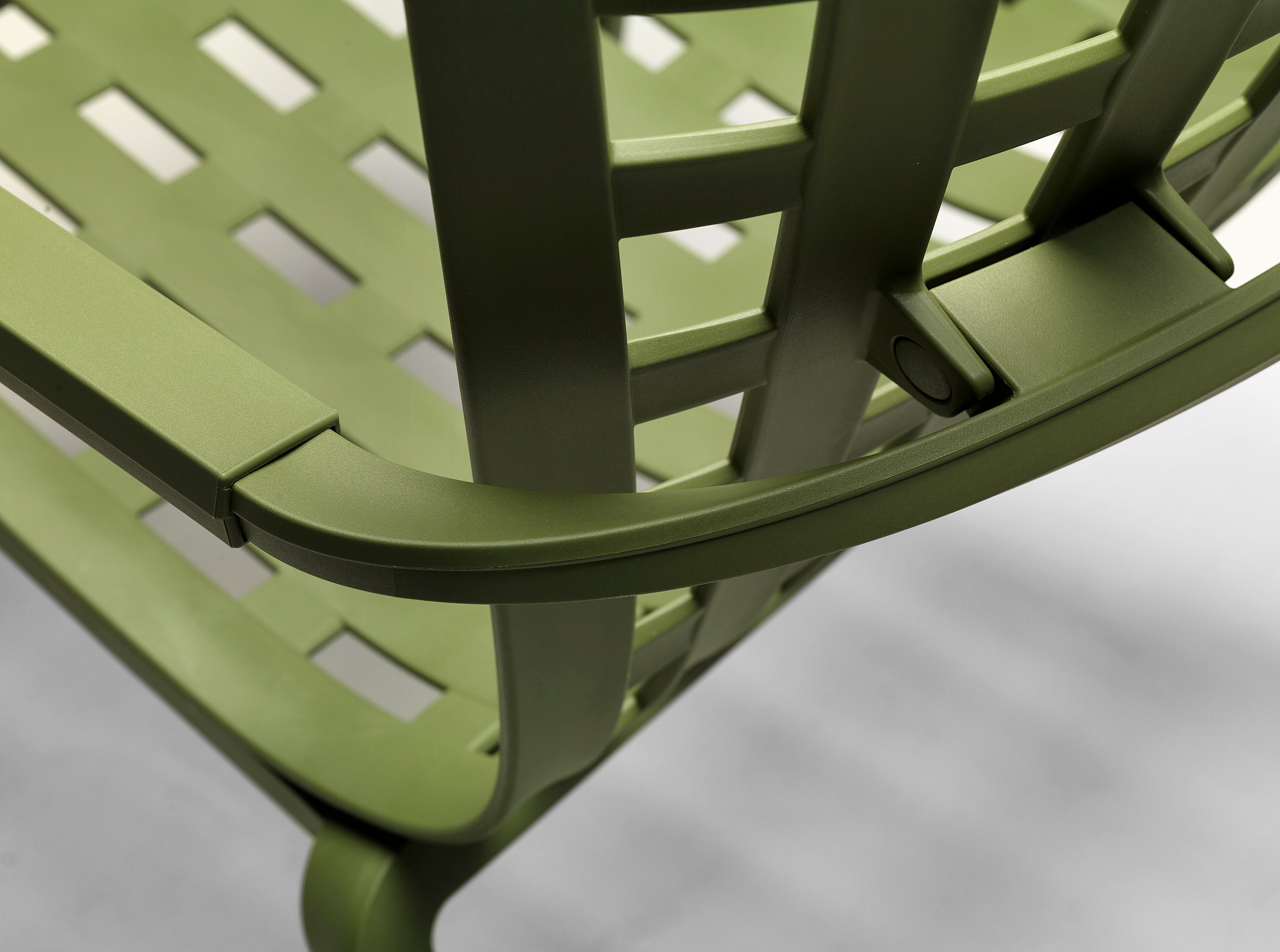 FOLIO Outdoor Armchair in Anthracite