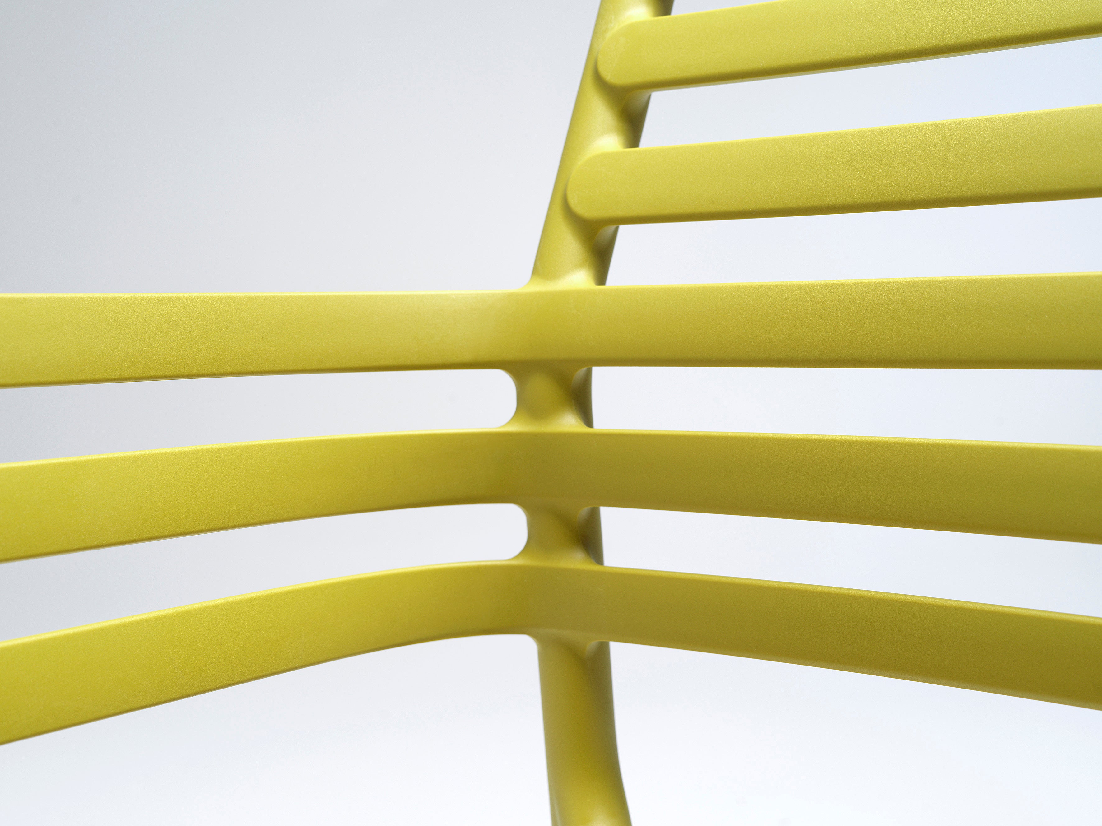 Outdoor chair with armrests DOGA marsala